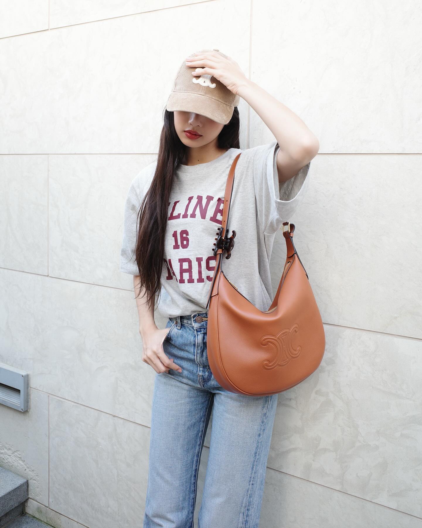CELINE HOBO / CELINE HELOISE BAG IN SUPPLE CALFSKIN ไปตามตาลิซกัน ^^ เดอะเบสท์เซลเลอร์ต้องยกให้ กับกระเป๋าสะพาย ฟังก์ชั่นสุดเลิศ