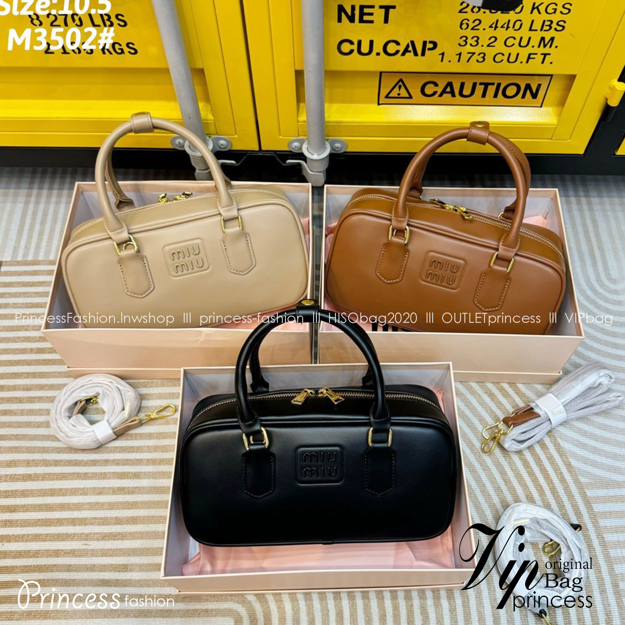 MIU MIU ARCADIE LEATHER BAG M, Geniş 27cm กระเป๋าถือ/สะพายสุดชิค น่ารักๆเก๋ๆ ดีไซน์เรียบแต่มากมีอยู่จริง สวยดูแพง