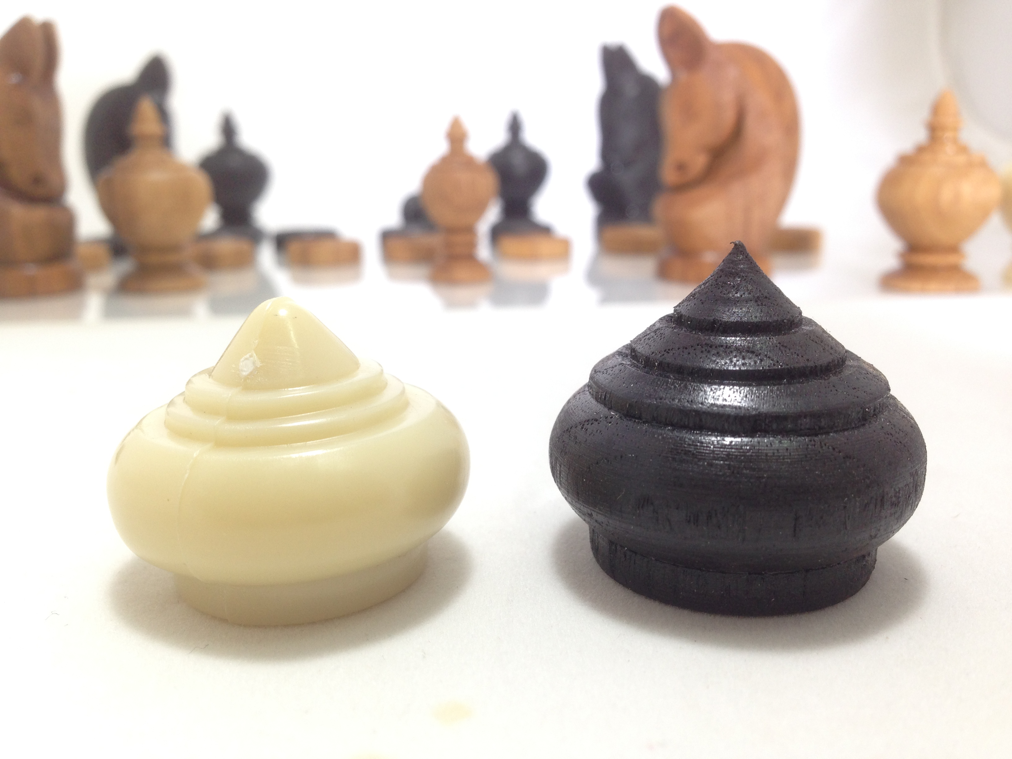 ตัวหมากรุกไทยไม้สักขนาดมาตรฐาน