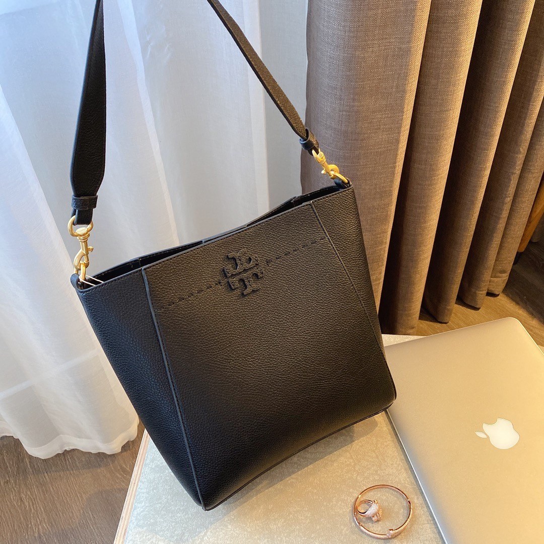 ของแท้ 💯% TORY BURCH MCGRAW MINI BUCKET BAG กระเป๋าสะพาย *วัสดุหนังวัวแท้ หนังนุ่ม หนังหอม น้ำหนักเบามากกก!! หนังลื่น นิ่มสวยมากๆ