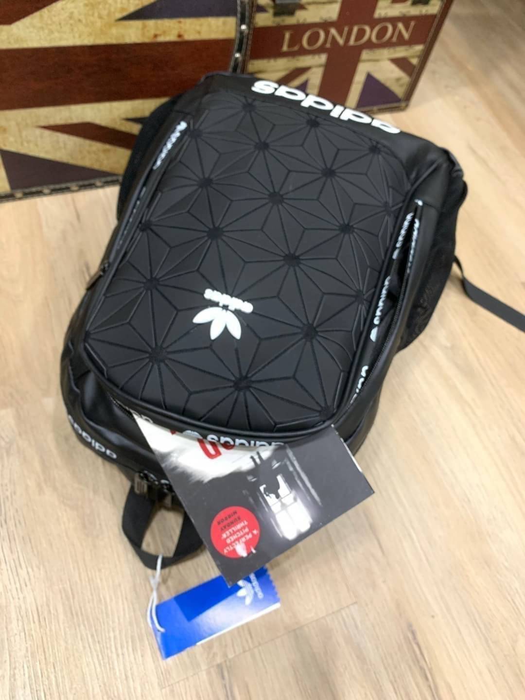 Adidas Originals 3D Backpack กระเป๋าสะพายหลัง 3D