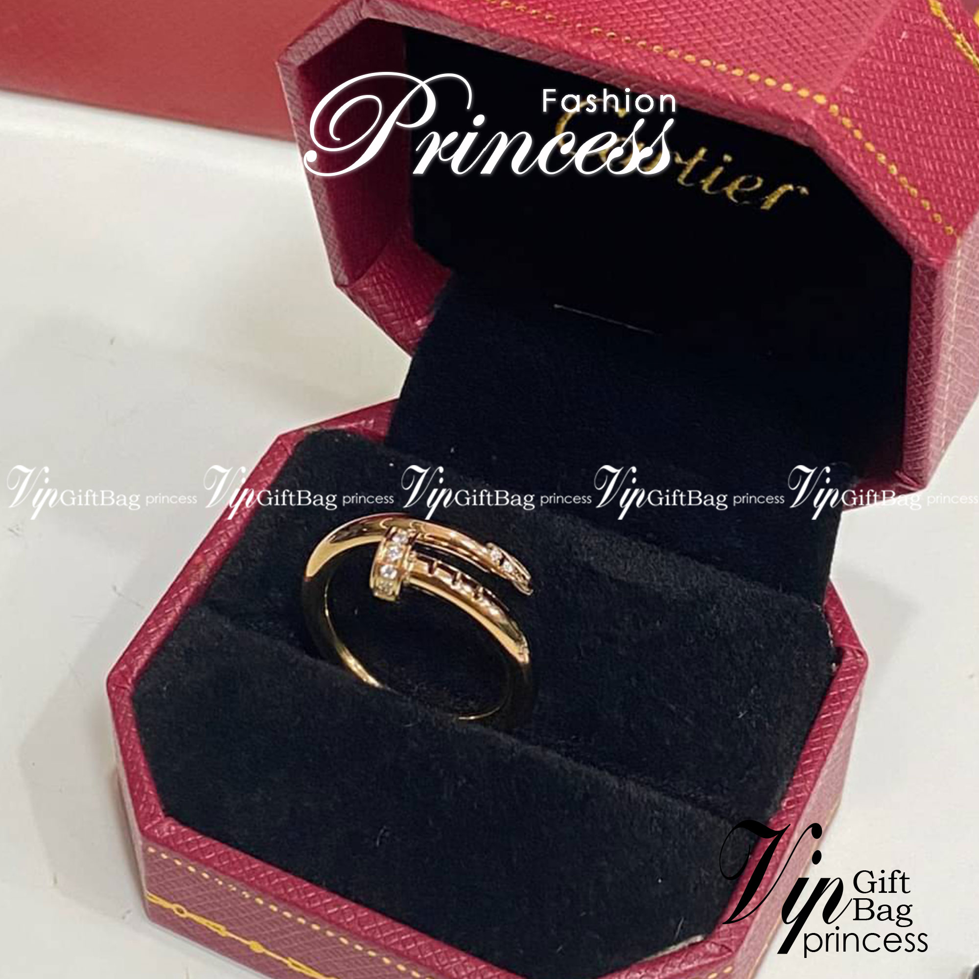 Cartier Rings มีเพชร ภาพถ่ายจากงานจริง วัสดุคุณภาพดี ไม่ลอกไม่ดำ งานปั้มครบตามรูปเลยค่ะ