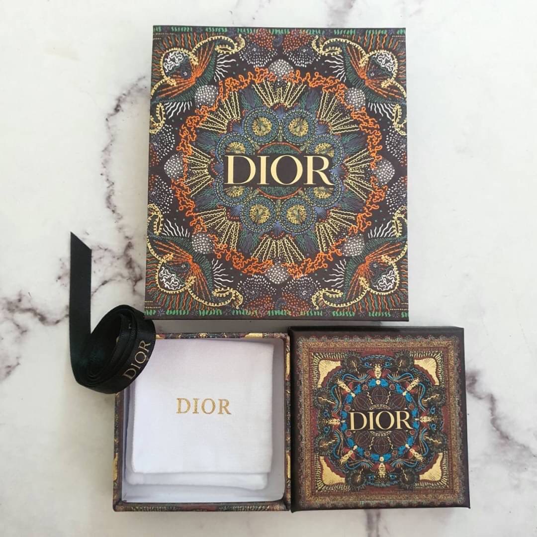 พรีเมี่ยมกิ๊ฟแท้ 💯% 】Christian Dior Earrings VIP GIFT WITH PURCHASE ORIGINAL PACKAGE (GWP) ชุดกิ๊ฟเซทของกำนัลสุดเลอค่า