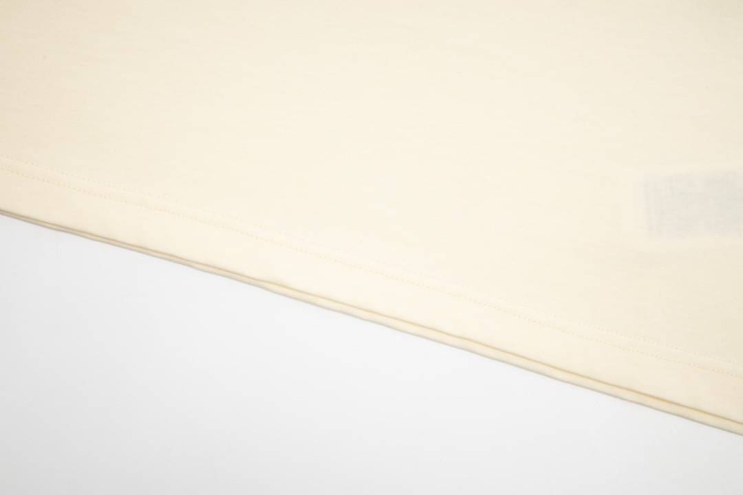 GUCCI T-Shirt / GG T-Shirts เสื้อยืดแบรนด์เนม เสื้อแบรนด์หรู เกรดออริจินอล สลับแท้ ภาพถ่ายจากงานจริง ใช้งานต่างประเทศได้