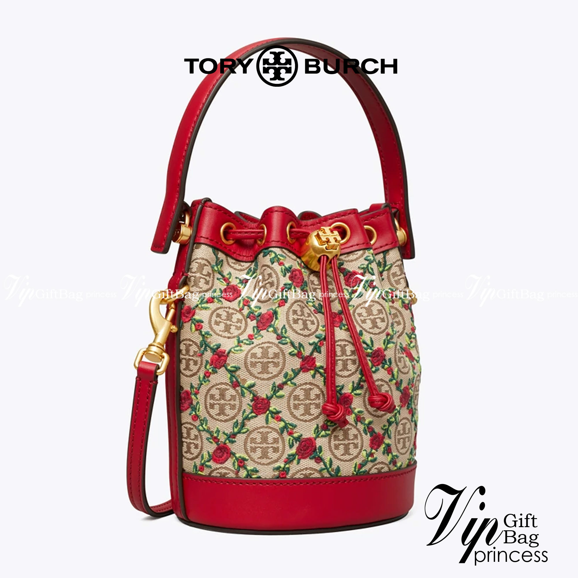Mini : Tory Burch T Monogram Embroidered Mini Bucket Bag Hazelnut กระเป๋าทรงถังขนาดเล็ก เป็นแพทเทิร์นคลาสสิคที่ได้รับแรงบันดาลใจจากการควิลท์แบบดั้งเดิมของเพนซิลเวเนีย คอลเล็คชั่นบอกเล่าความมีสไตล์เหนือกาลเวลา ลายดอกกุหลาบสีแดงลายปักษ์ วัสดุผ้าสว๊อตซ์วินเท