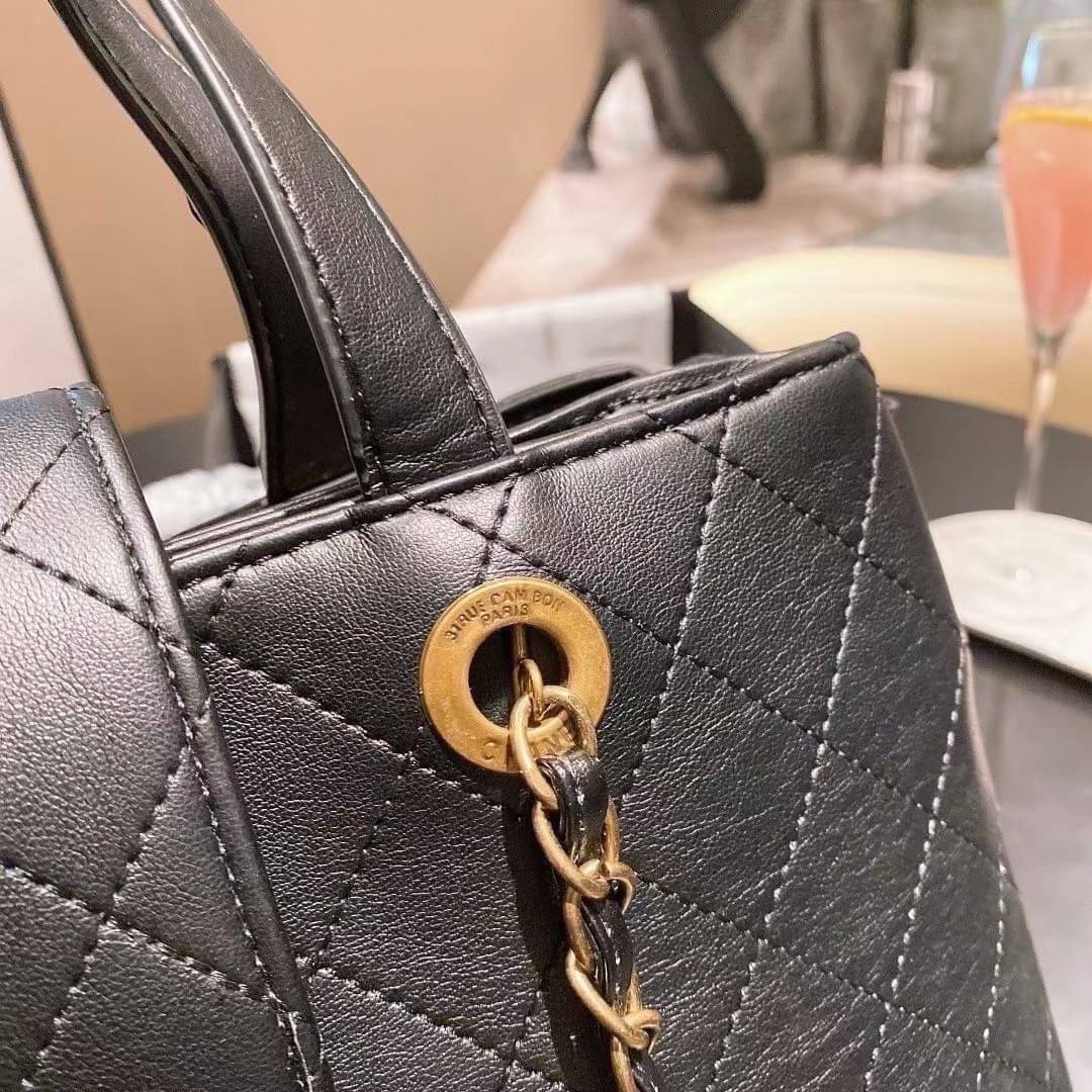 Chanel vip bag / Chanel tote bag 14" ภาพถ่ายจากงานขายจริง พร้อมส่ง