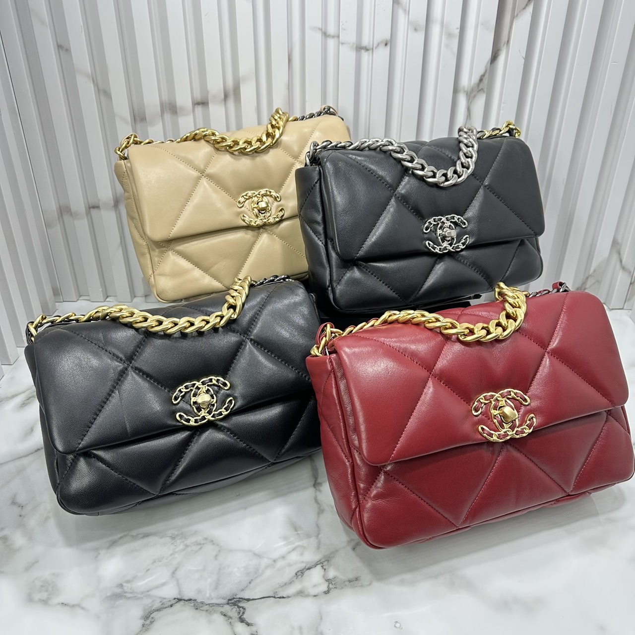ORI หนังแท้ | CHANEL 19 Flap Bag 25cm กระเป๋าสะพายรุ่นยอดนิยม หนังนิ่มนุ่มลื่น หรูหราระดับตำนาน สวยงามเหนือกาลเวลา