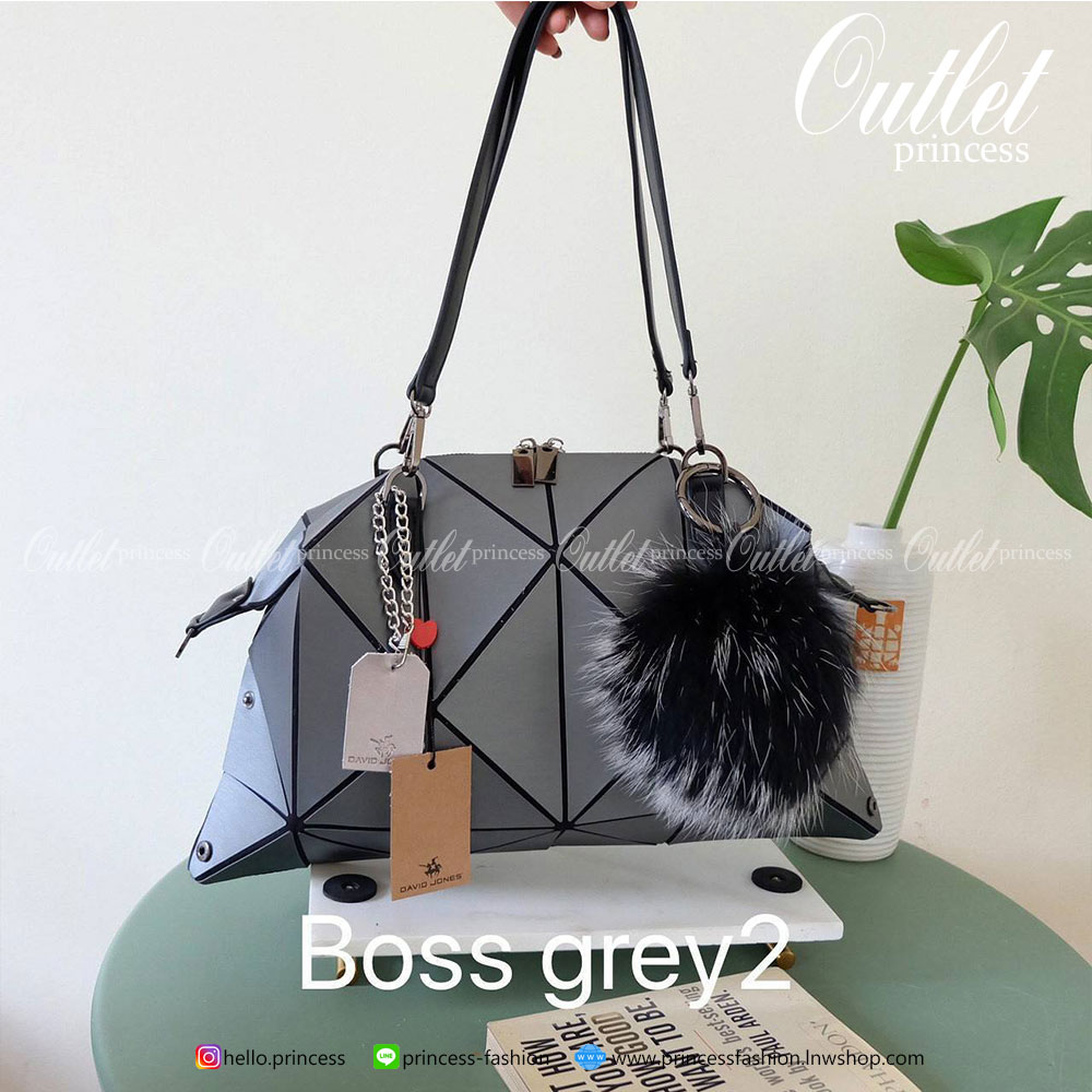 ห้ามพลาดเลยน๊า !! มาใหม่ กระเป๋าถือ/สะพาย ทรงสวย เหมือนซื้อ1ได้4 โอ้ย 🤩🤩 คุ้มสุดๆไปเลยค่า เพราะตัวกระเป๋าปรับได้ถึง4 แบบตามการใช้งานเลยน๊าแถมตัวกระเป๋าน้ำหนักเบาอีกด้วย ✨✨✨ สายสะพายถอดได้แถมสายยาวให้อีก 1 เส้น กระเป๋าท