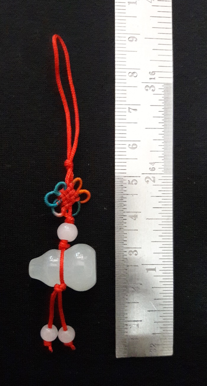 สินค้าหมดค่ะ จี้น้ำเต้าหยกดูดทรัพย์(ห้อยมือถือหรือกระเป๋า)เสริมดวงค้าขายค่ะ