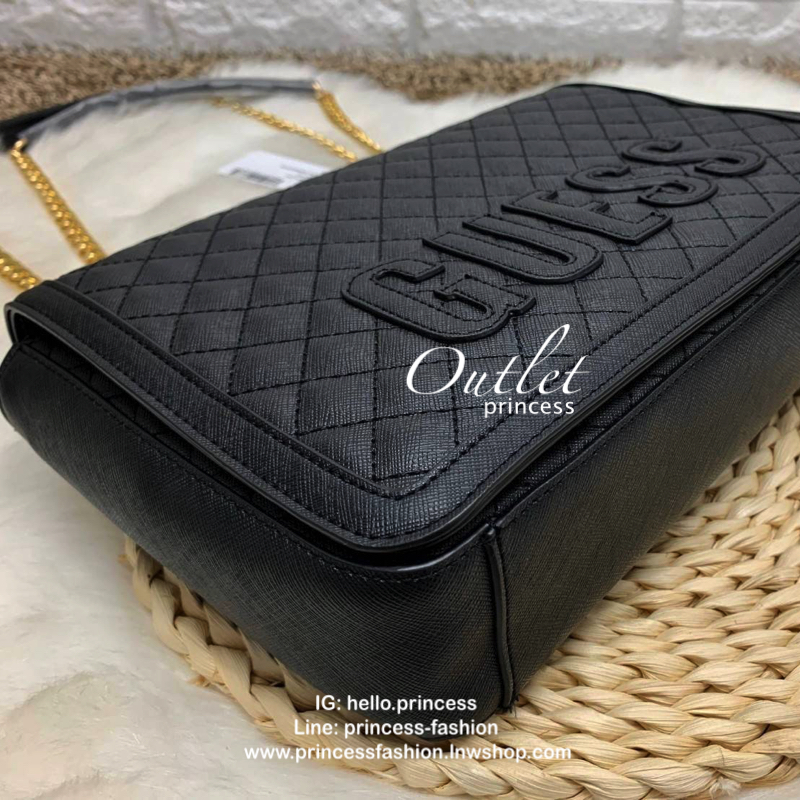 GUESS BALDWINPARK SHOULDER BAG กระเป๋าสะพายข้าง crossbody ดีไซน์สวยหรู ขนาดกำลังดี pu. ลายตาราง หนังนิ่ม เบา ด้านหน้ามี logo brand เปิดปิดกระเป๋าแบบกระดุมแม่เหล็ก ภายในกว้าง ใส่ wallet ยาว มือถือทุกรุ่น และของใช้ได้เยอะ มีช่องซิป พร้อมสายสะพายแบบโซ่อะไหล่
