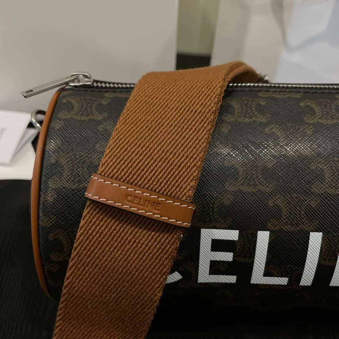 ORI CELINE cylinder bag in TRIOMPHE CANVAS Tan เกรดออริจินอล หนังแท้ พร้อมส่งที่ไทย ภาพถ่ายจากงานขายจริง ใช้งานต่างประเทศได้