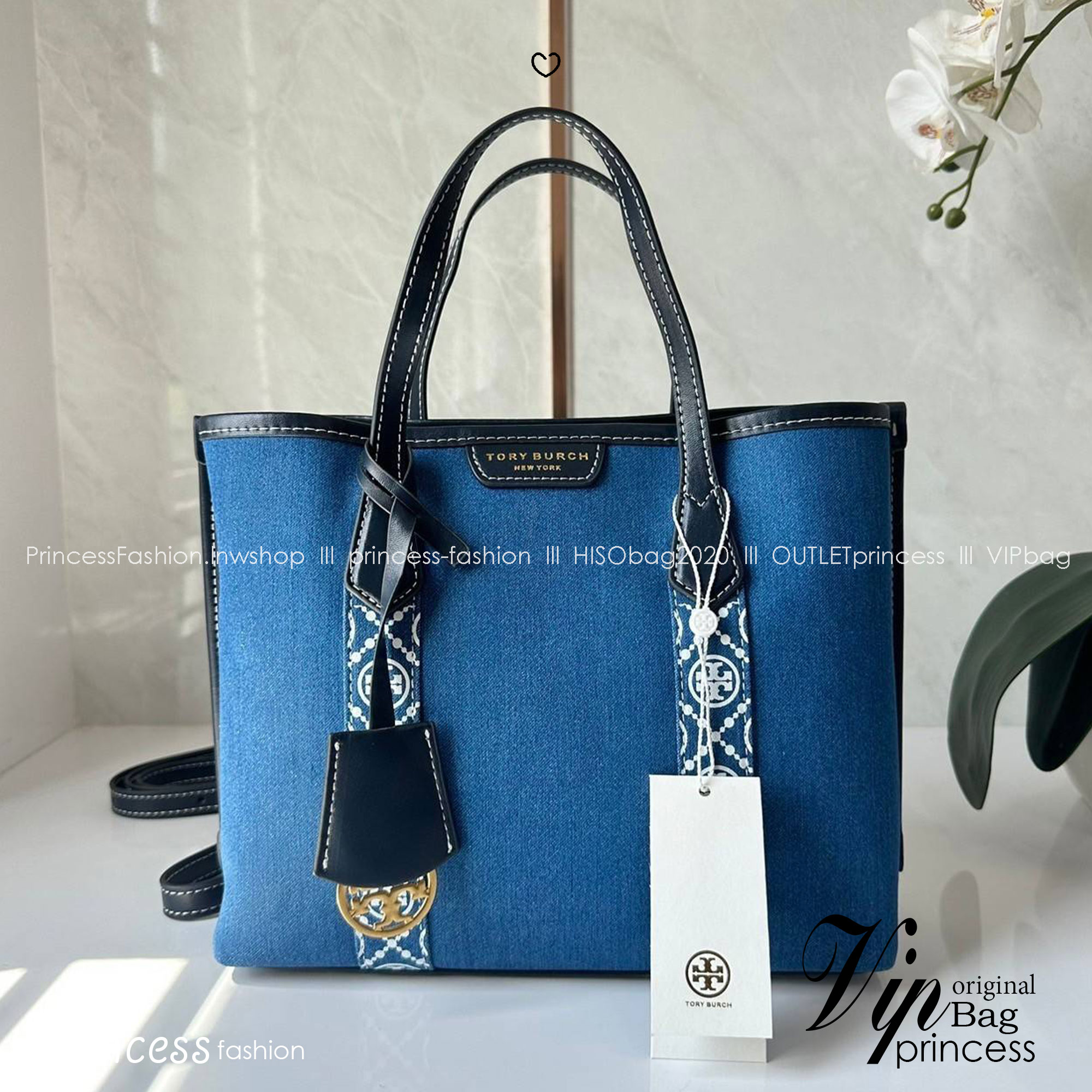 TORY BURCH PERRY DENIM TRIPLE-COMPARTMENT SMALL TOTE BAG กระเป๋าคล้องแขนและสะพายไหล่ทรงโท้ท คอลเลคชั่นใหม่ล่าสุด สวยหรู ลุคคุณนาย