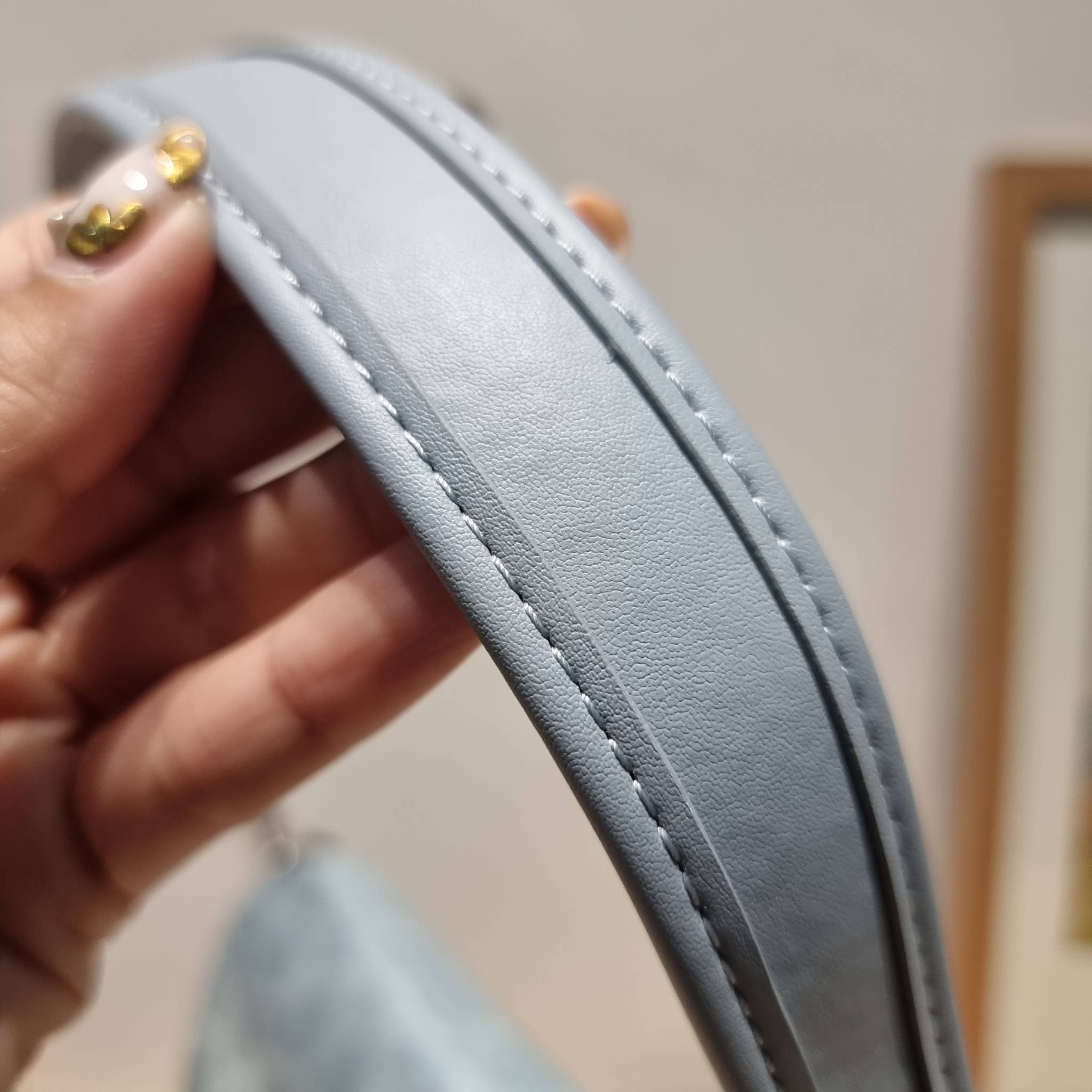 COACH CJ854 SOFT TABBY SHOULDER BAG IN SIGNATURE DENIM ฉุดไม่อยู่แล้วจริงๆกับไอเท็มนี้ ที่ร้อนแรงแบบปังๆไปเลย!! กระเป๋าสะพายไหล่/สะพายข้าง ดีไซน์วินเทจย้อนยุค สวยคมชัด คลาสสิคใช้ได้ทุกลุค