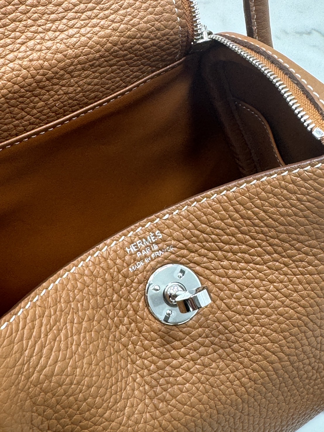 ORI หนังแท้ | HERMES lindy 19cm กระเป๋าสะพาย นิยามความหรูหราระดับมาสเตอร์พีช 🤍 สินค้าเกรดออริจินอล หนังแท้