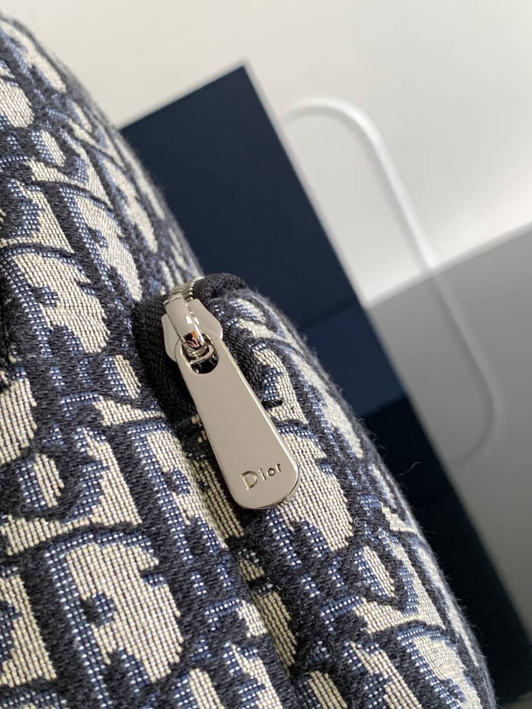 TOP ORI | DIOR Kids' Mini Rider Backpack Oblique Jacquard กระเป๋าเป้ไซส์มินิ งานหนังแท้ เกรดดีสุด ทอลายแบรนด์ด้วยผ้าแจ็คการ์ดเนื้อแน่นอย่างดี