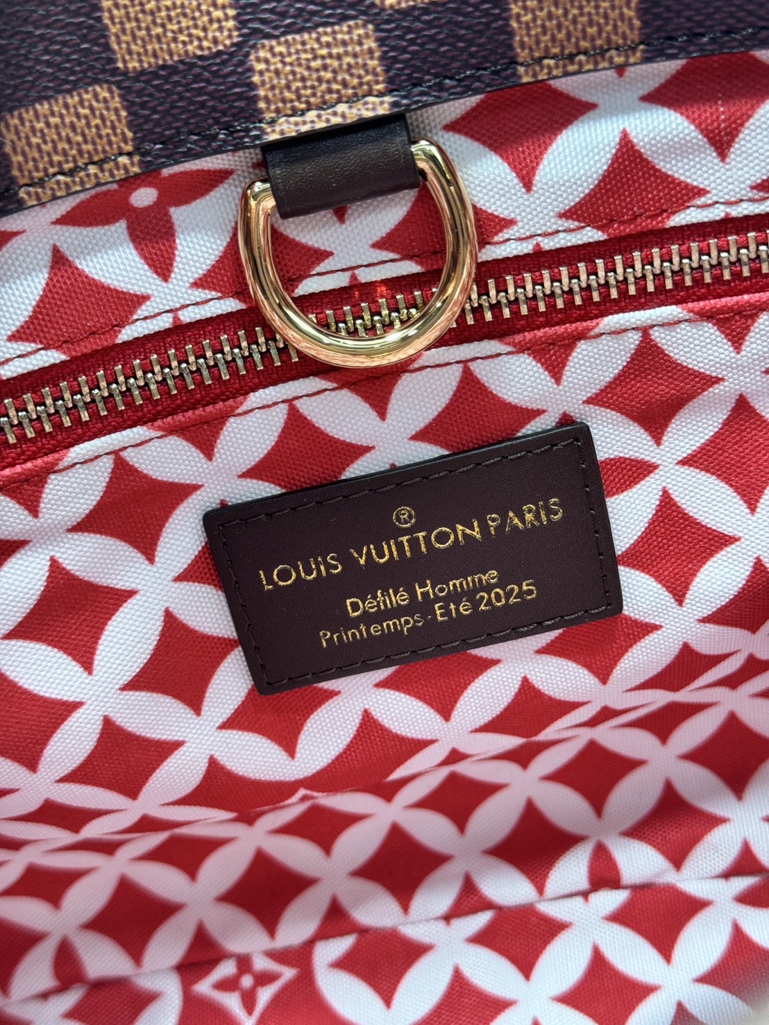 TOP ORI หนังแท้ | LV Mini Shopper Tote Bag Damier Phriendship Canvas กระเป๋าทรงโท้ท ดีไซน์แครี่ออลขนาดเล็กที่ได้แรงบันดาลใจจากดีไซน์กระเป๋าช้อปปิ้งคลาสสิก