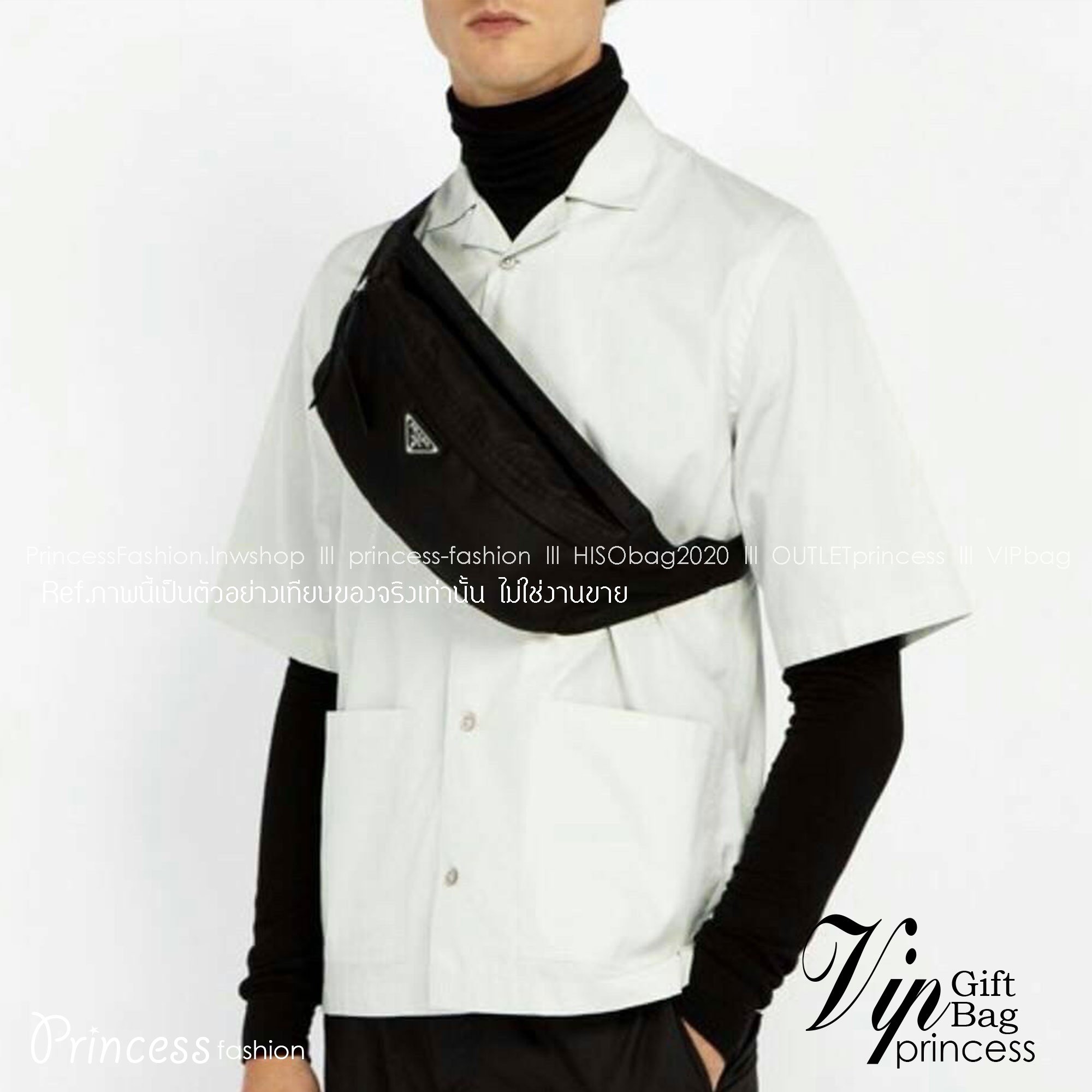 Prada Nylon Belt Bag รุ่นยอดฮิต! กระเป๋าคาดอก น้ำหนักเบา ดีไซน์เป็นเอกลักษณ์ เหมาะกับสายStreet มากๆค่ะ ทรงสาย จุของได้เยอะ ด้านหน้าประดับมีป้ายโลหะโลโก้แบรนด์