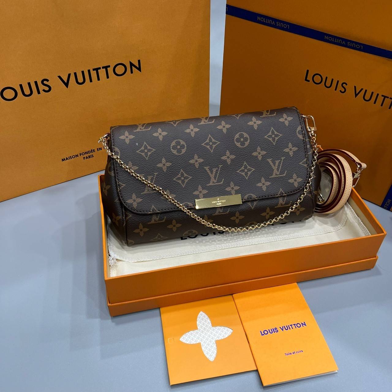 Ori 25cm Louis Vuitton favorite / LV Favorite Monogram Damier Ebene MM เกรดออริจินอล ใช้แทนใบจริงได้ ภาพถ่ายจากงานขายจริง ใช้งานต่างประเทศได้ค่ะ