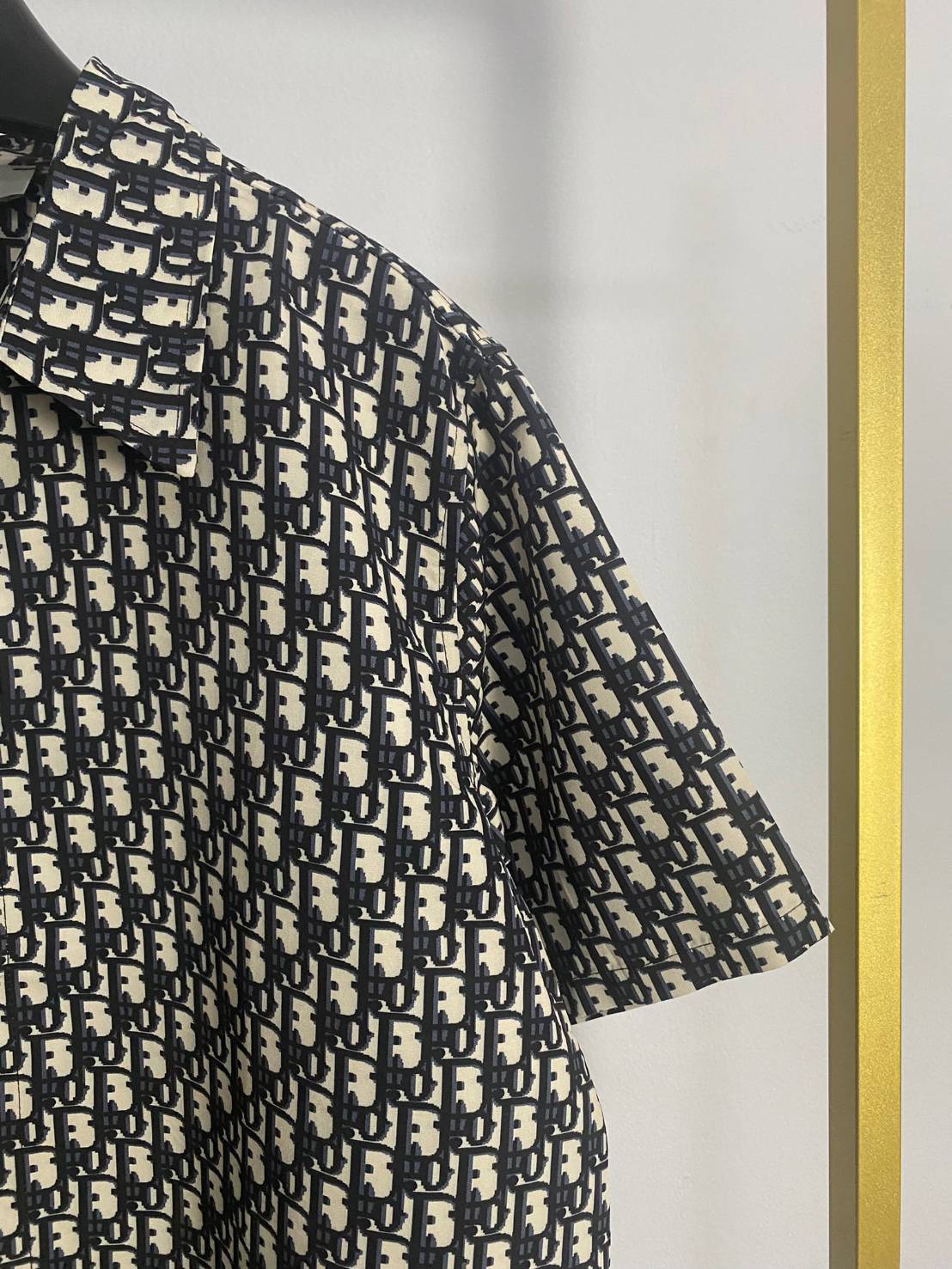 พร้อมส่ง DIOR Shirt เสื้อเชิ้ตดิออร์ เกรดออริ สลับแท้ 1:1 ใช้ต่างประเทศได้