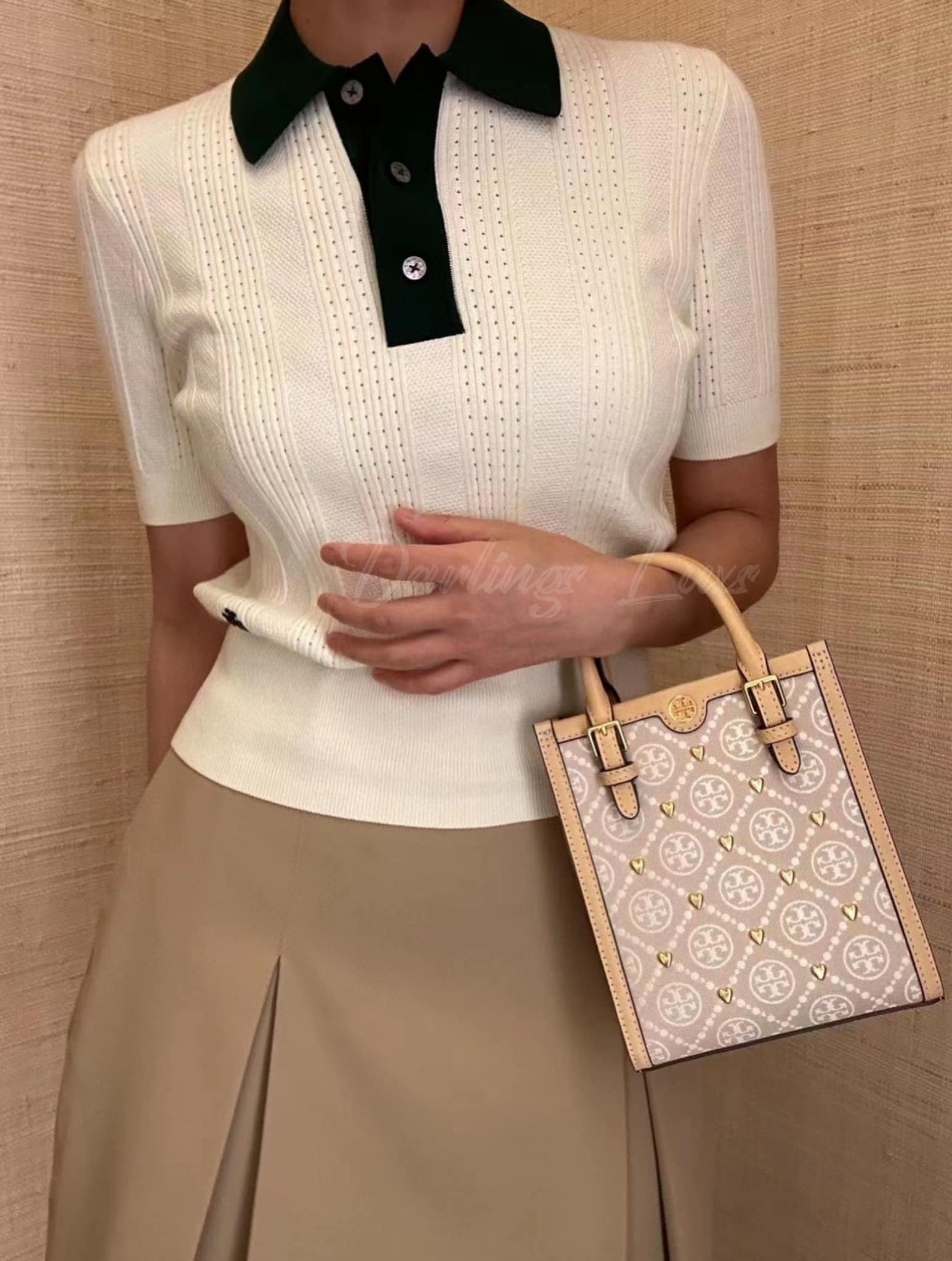 TORY BURCH Mini T Monogram Tote ivory multi heart shape / Tory Mini Tote Bag กระเป๋าทรงโท้ทมินิแต่งหัวใจสีทองสวยหรู น่ารักรุ่นใหม่ล่าสุด เกรดท็อปออริ เทียบแท้ 1:1 เกรดดีสุด ใช้งานต่างประเทศได้