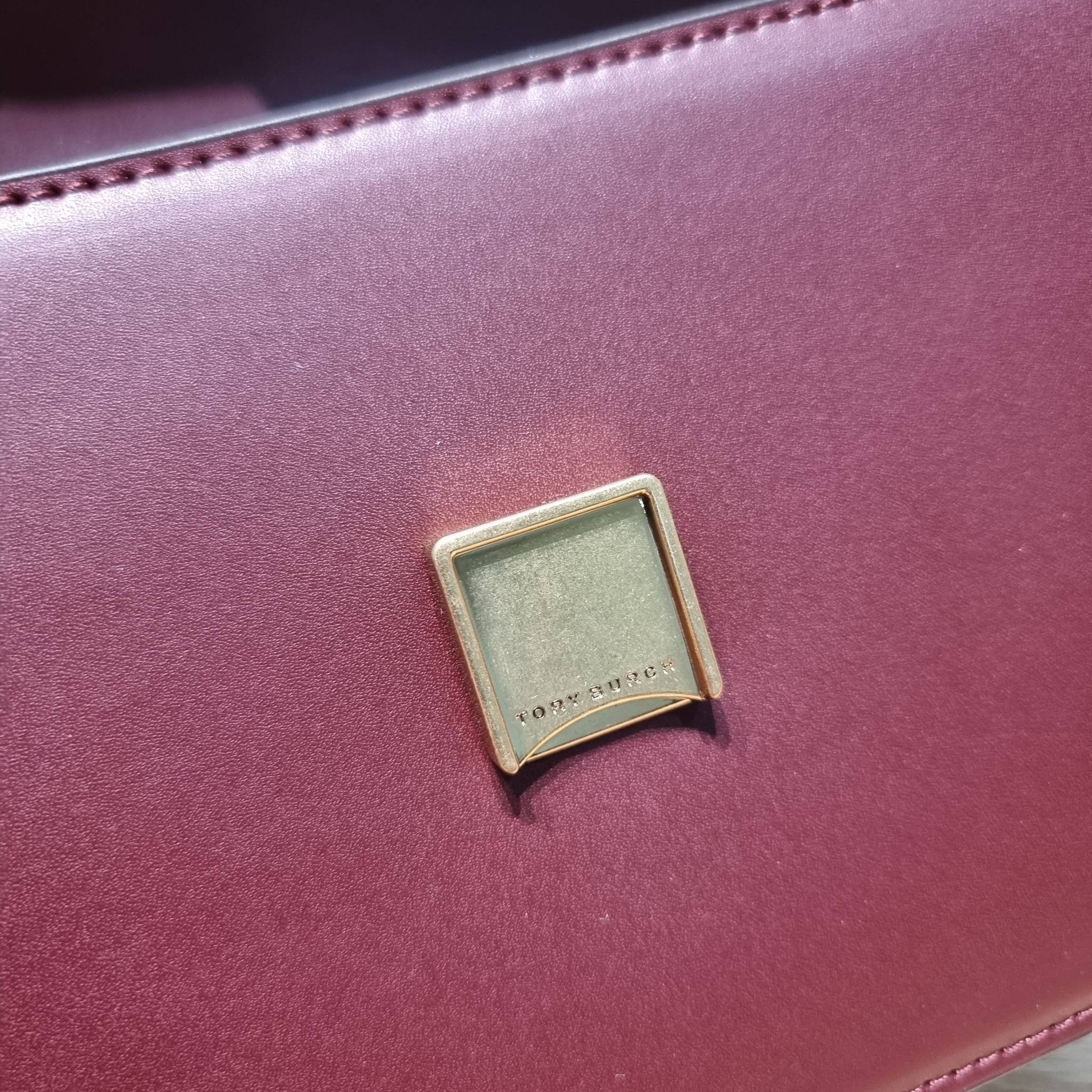 Tory Burch Bag / TORY BURCH ELEANOR SMALL CONVERTIBLE SHOULDER BAG ฮอตไอเท็ม รุ่นนี้ขายดีขายหมด สวยหรู คุณหนู ผู้ดี!! หายากมากแล้วน้า