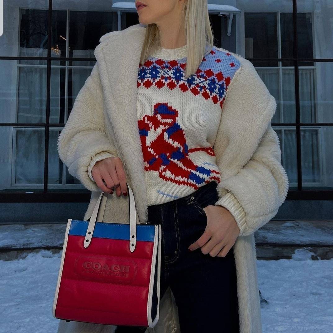 COACH CASUAL STYLE STREET STYLE 2WAY PLAIN LEATHER ELEGANT STYLE (C6958 C6852) 🌺 ที่สุด! ของที่สุด!! กระเป๋าถือ กระเป๋าสะพายรูปทรงสุดฮิต สุดคลาสสิค รุ่น UNISEX ที่ชิคๆ สบายๆ ได้ทั้งชายและหญิง// วัสดุหนังแท้ทั้งใบ ตัดเย็บด้วยหนังเนื้อนุ่มพิเศษ หนา 