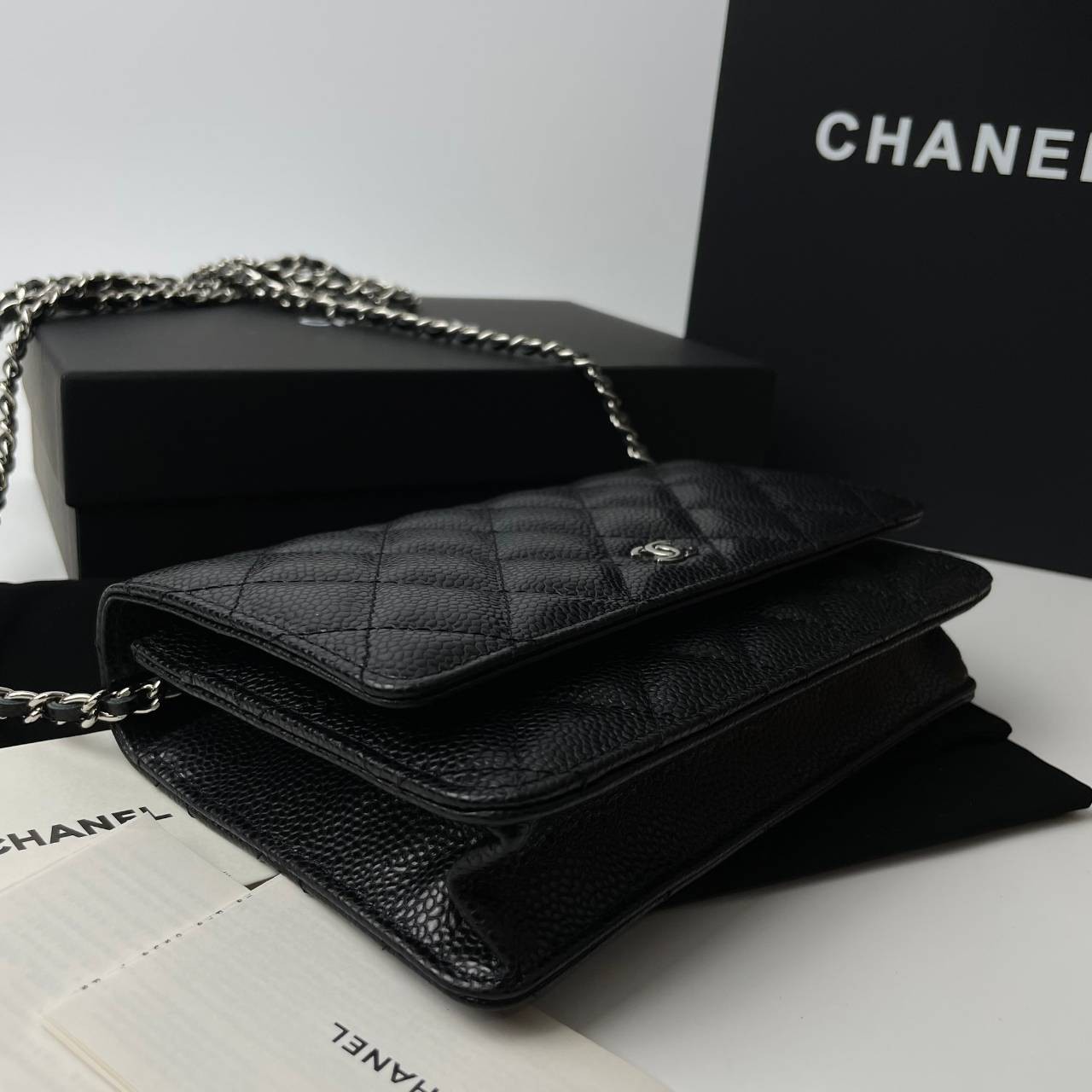 Chanel Wallet On Chain รุ่น Micro chip *หนังคาเวียร์* เกรดท็อปออริจินอล 1:1 สลับแท้ เกรดขายดีสุด งานสวยเป๊ะปัง ทรงสวยตรงปก ไม่ผิดหวัง ใช้งานต่างประเทศได้ ภาพถ่ายจากงานขายจริง