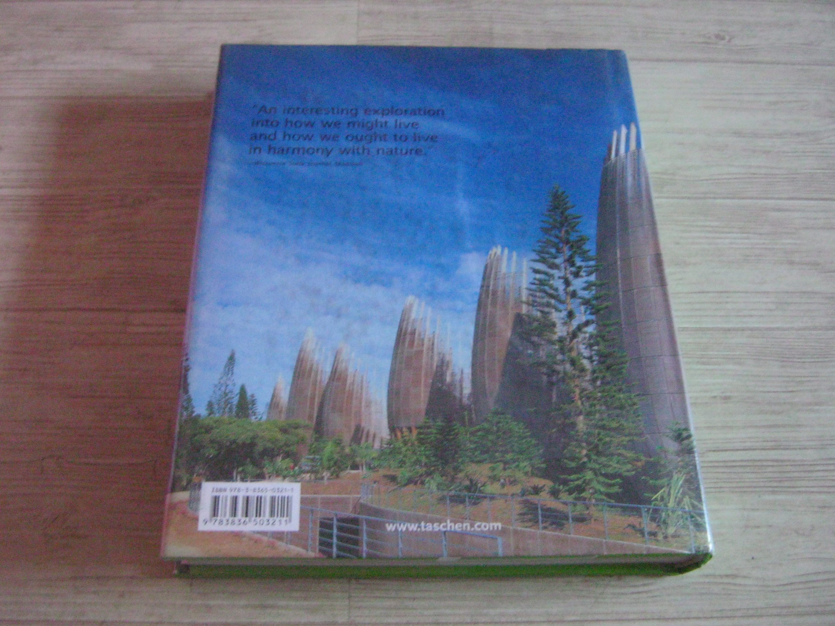 GREEN ARCHITECTURE By James Wines