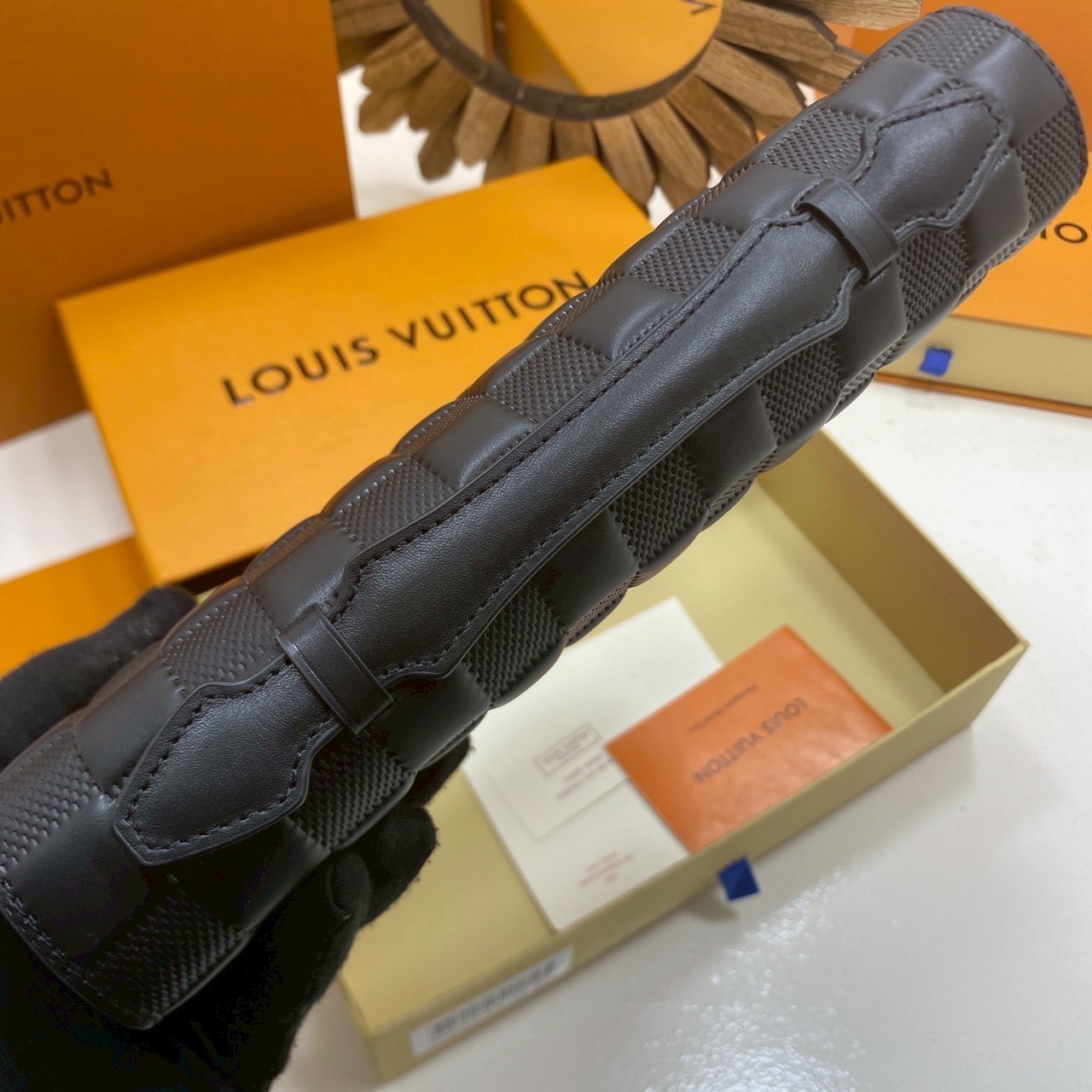 ORI หนังแท้ | LV Zippy XL Wallet Damier Infini Leather กระเป๋าสตางค์กึ่งพอชใบใหญ่ ซิปรอบพร้อมหูจับ สะดวกใช้งาน สีดำคลาสสิก งานหนังแท้ปั้มนูนสวยเด่นเป็นเเอกลักษณ์