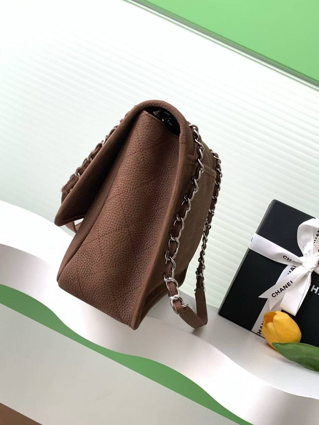 สลับแท้ New Chanel Classic flap bag (Ori)เทพ กระเป๋าสะพายหนังแท้ รุ่นวินเทจ เกรดดีสุด ผ่านทุก ตม 🤍 เกรดสั่งตัด ท็อปวีไอพี สลับแท้ 1:1 ภาพถ่ายจากงานขายจริง ใช้งานต่างประเทศได้