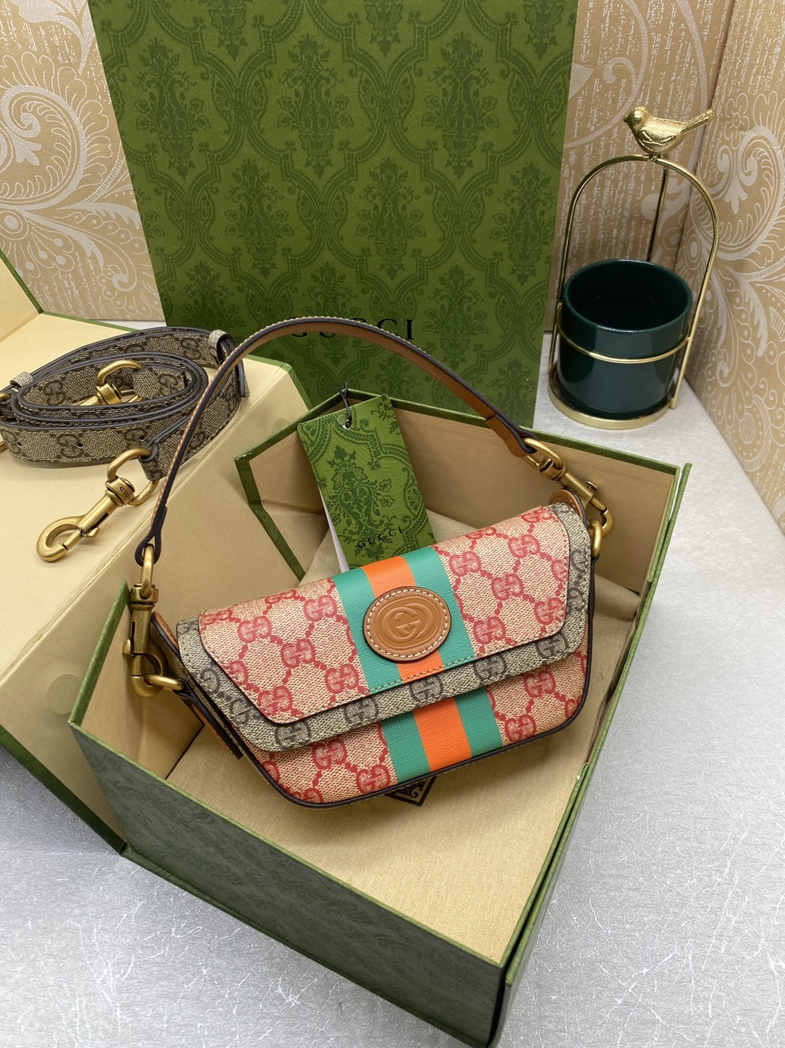 GUCCI GG top handle mini bag with Web เกรดเทพออริจินอล 1:1 ใช้งานต่างประเทศได้ รุ่นใหม่ล่าสุด ฉลองปีกระต่ายด้วยความสดใส เริ่มต้นปีกระต่ายและฤดูใบไม้ผลิอย่างสดใส GG