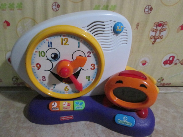 Fisher-Price Fun 2 Learn Teaching Clock ของเล่นเสริมพัฒนาการสำหรับเด็กมือสอง