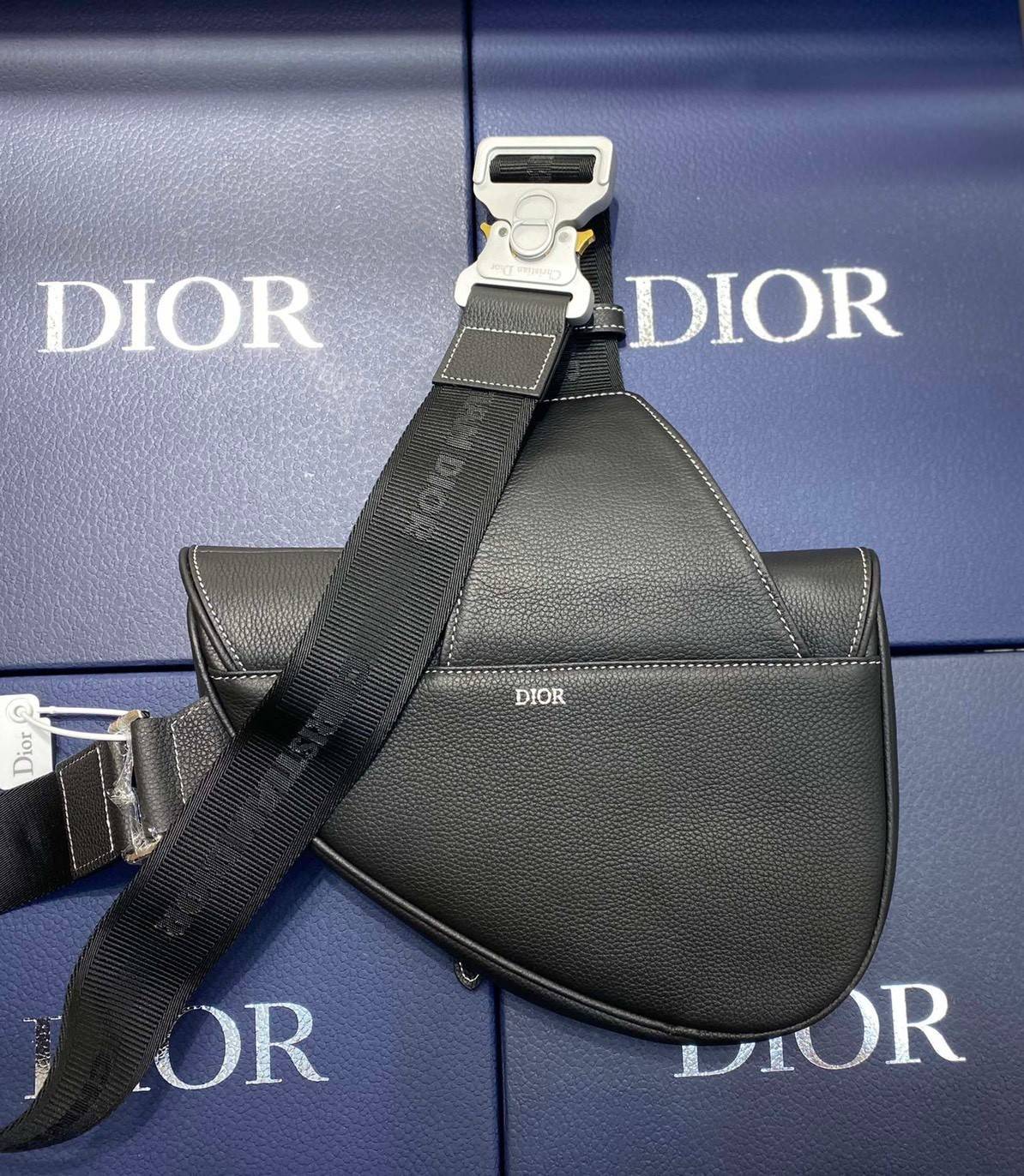 VIP 】หนังแท้ CHRISTIAN DIOR SADDLE BAG Black Grained Calfskin