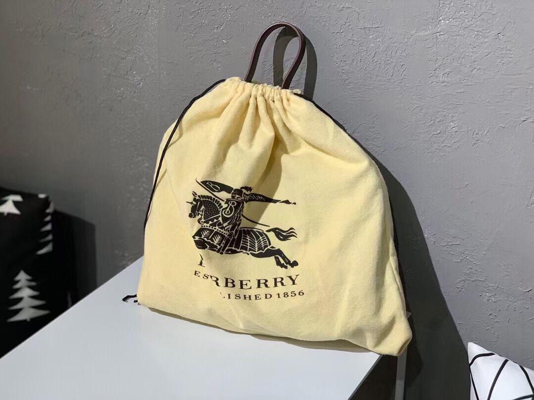 พรีเมี่ยมกิ๊ฟแท้ 100% 】Burberry Bag Vip Gift with Purchase (GWP) พรีเมี่ยมกิ๊ฟ Limited Edition