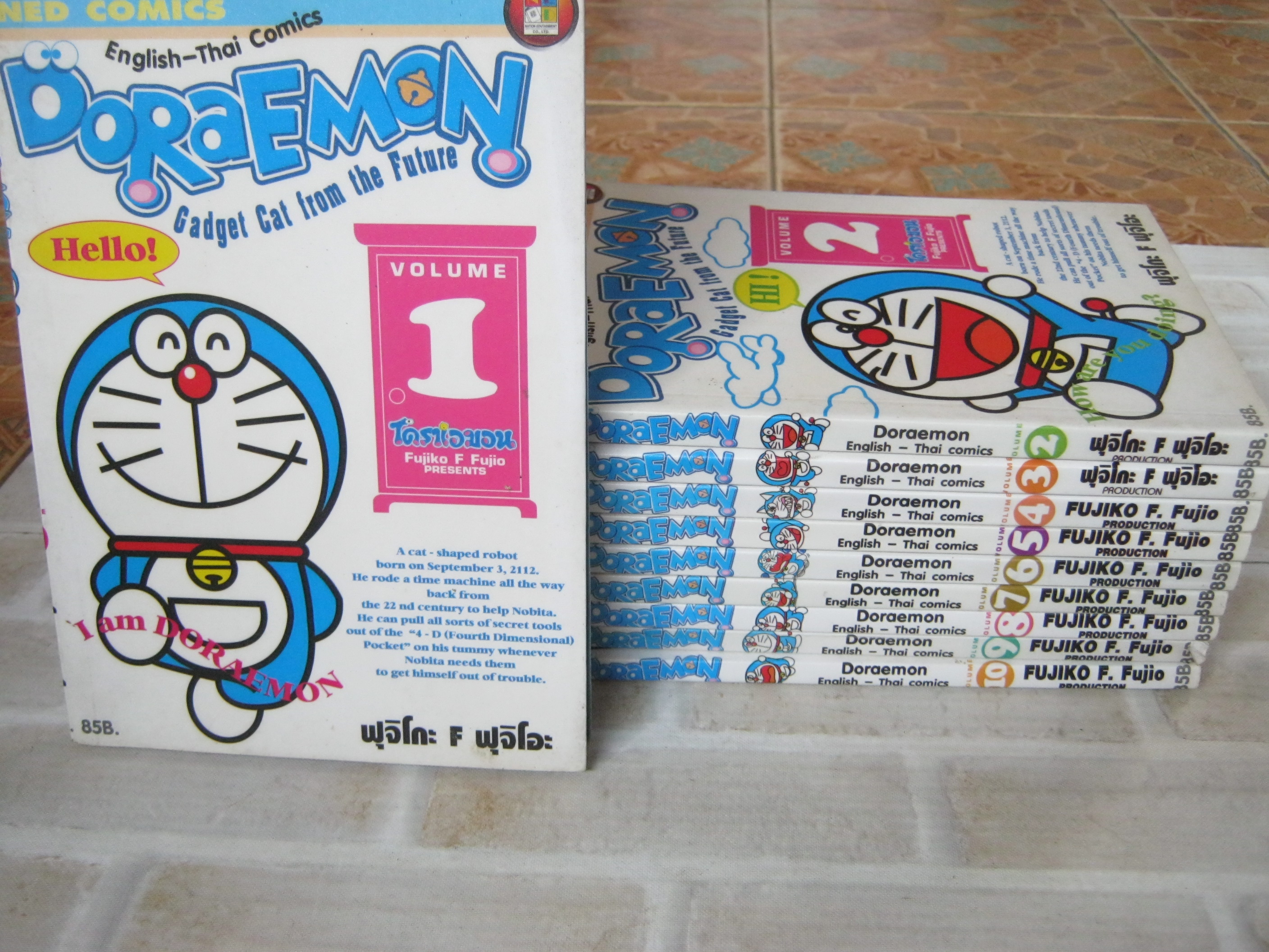 DORAEMON English -Thai Comics ฃุด เล่ม 1-10 Fujiko F. Fujio เขียน***สินค้าหมด***