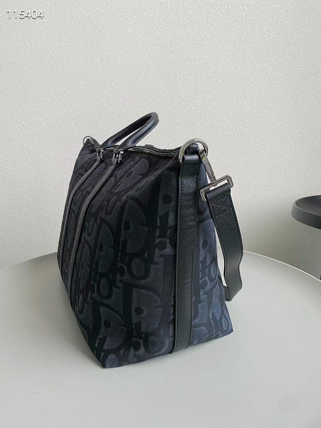 DIOR Weekender 40 Maxi / DIOR Keepall กระเป๋าสะพายใบใหญ่ Maxi Dior Oblique - Men's Fashion จุของได้เยอะ หรูหรามีระดับเป็นเอกลักษณ์