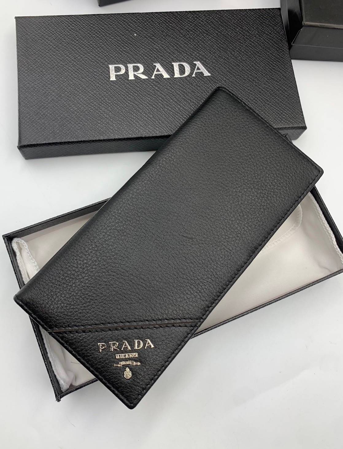VIP หนังแท้ 】PRADA Large Saffiano Leather Wallet
