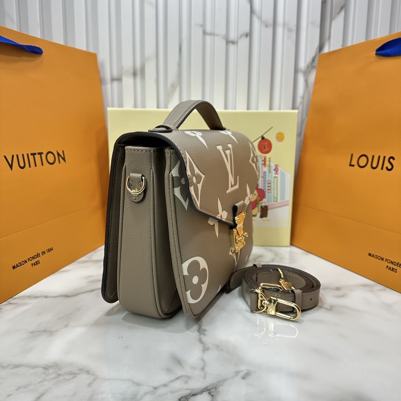 ORI หนังแท้ | LV Pochette Metis Monogram Empreinte leather กระเป๋าสะพาย อีกหนึ่งผลงานเด่นประจำฤดูกาล Spring 2021
