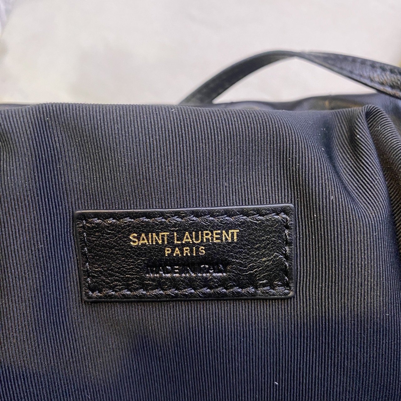 YSL JAMIE 4.3 POCHON / YSL TOTE BAG กระเป๋าสะพายทรงโท้ท รุ่นใหม่ งานหนังเต็มใบจุของได้เยอะ เกรดออริ 1:1 ใช้งานต่างประเทศได้