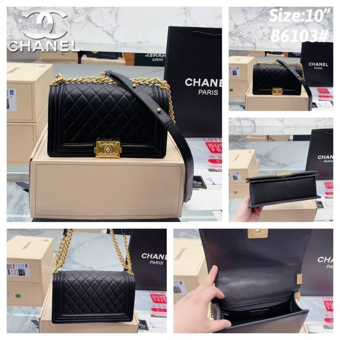 Chanel Boy 10" พร้อมส่งที่ไทย รุ่นสุดฮอต อะไหล่สีทองสุดหรู วัสดุหนังลายคาร์เวีย ทรงคลาสสิคที่สาวๆห้ามพลาด!! ในราคาสุดคุ้ม