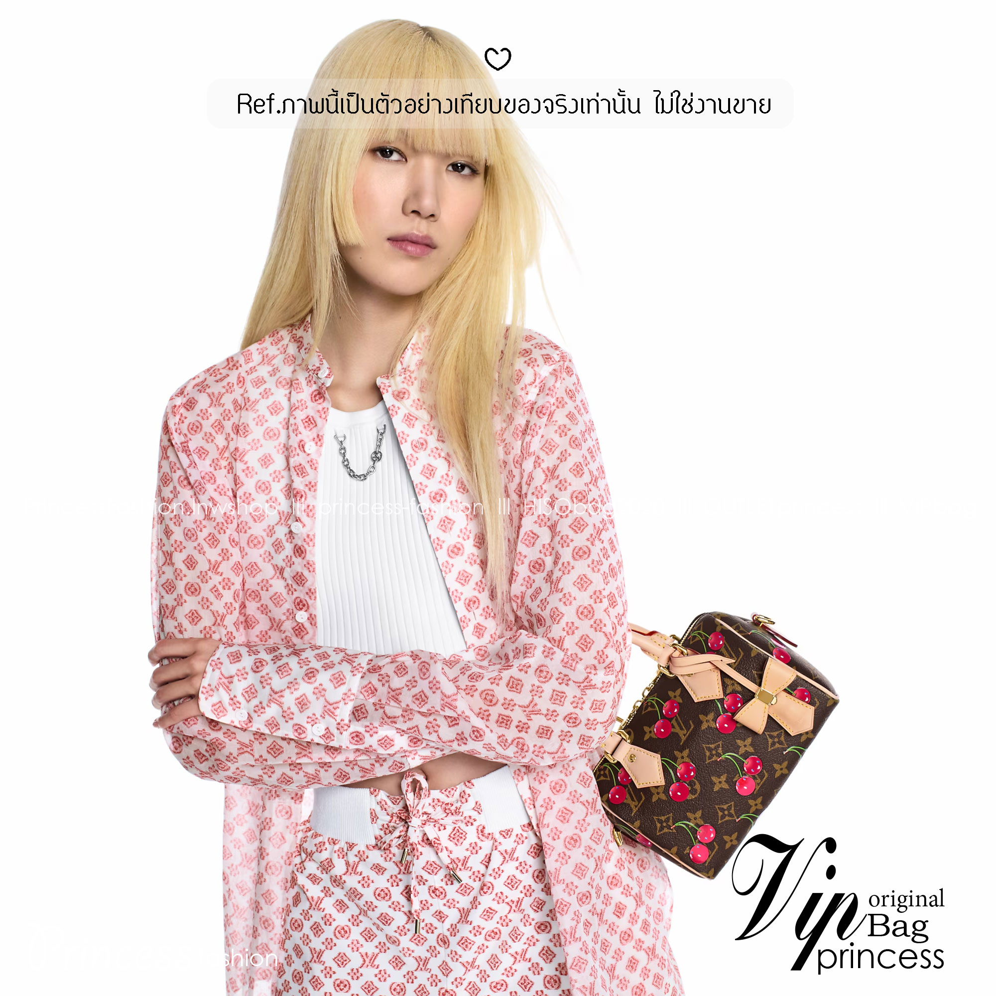 ORI หนังแท้ | 🍒 LV × TM Speedy Bandouliere 20 Bag Cherry Monogram กระเป๋าสะพายทรงหมอนใบเล็ก ดีไซน์สุดเก๋ไก๋ ด้วยลวดลายเชอร์รี่สีสันสดใสและน่ารักปรับลุคให้มีชีวิตชีวา คอลใหม่สุดเอ็กซ์คลูซีฟ