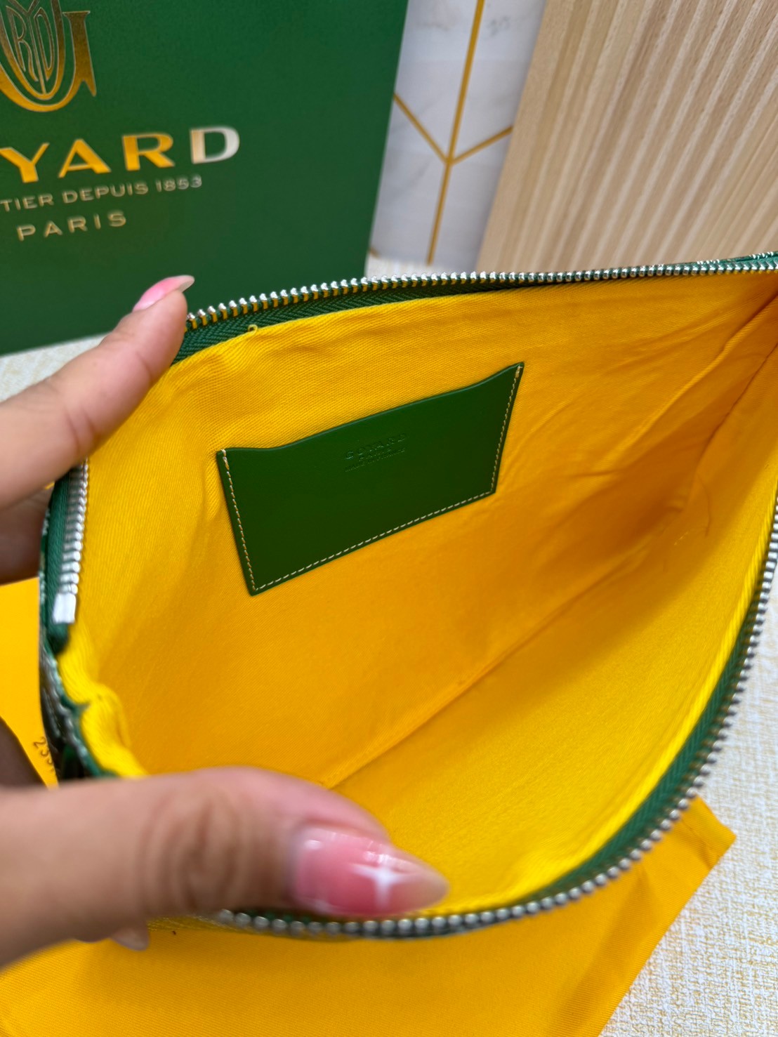 พร้อมส่ง GOYARD CLUTCH BAG unisex 30cm กระเป๋าคลัช ใช้ได้ทั้งชายหญิง เกรดออริ สลับแท้ 1:1 ใช้ต่างประเทศได้ ภาพถ่ายจากงานขายจริง