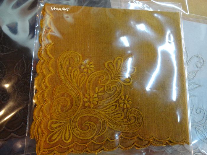 ผ้าเช็ดหน้าผ้าไหมปักลาดดอกไม้ TE 00060