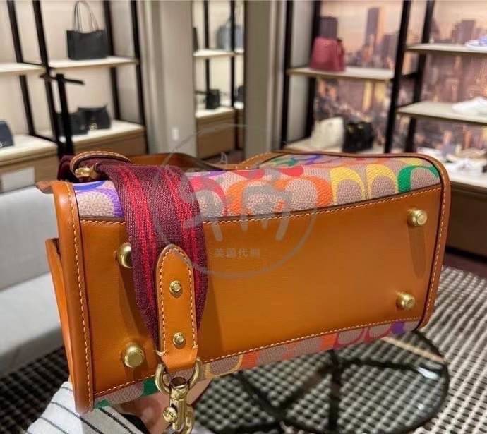 COACH C5142 COACH FIELD TOTE 22 IN RAINBOW SIGNATURE a celebration of equality, and authentic self-expression within the LGBTQIA+ community