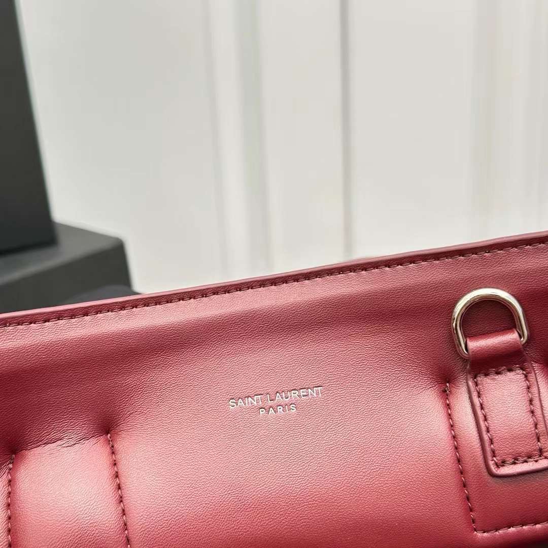 YSL TOTE BAG / SAC DE JOUR BABY IN CROCODILE LEATHER กระเป๋าสะพายทรงโท้ท หนังลายจระเข้สวยหรู จุของได้เยอะ เกรดออริ 1:1 เทียบแท้ ภาพถ่ายจากงานขายจริง ใช้งานต่างประเทศได้