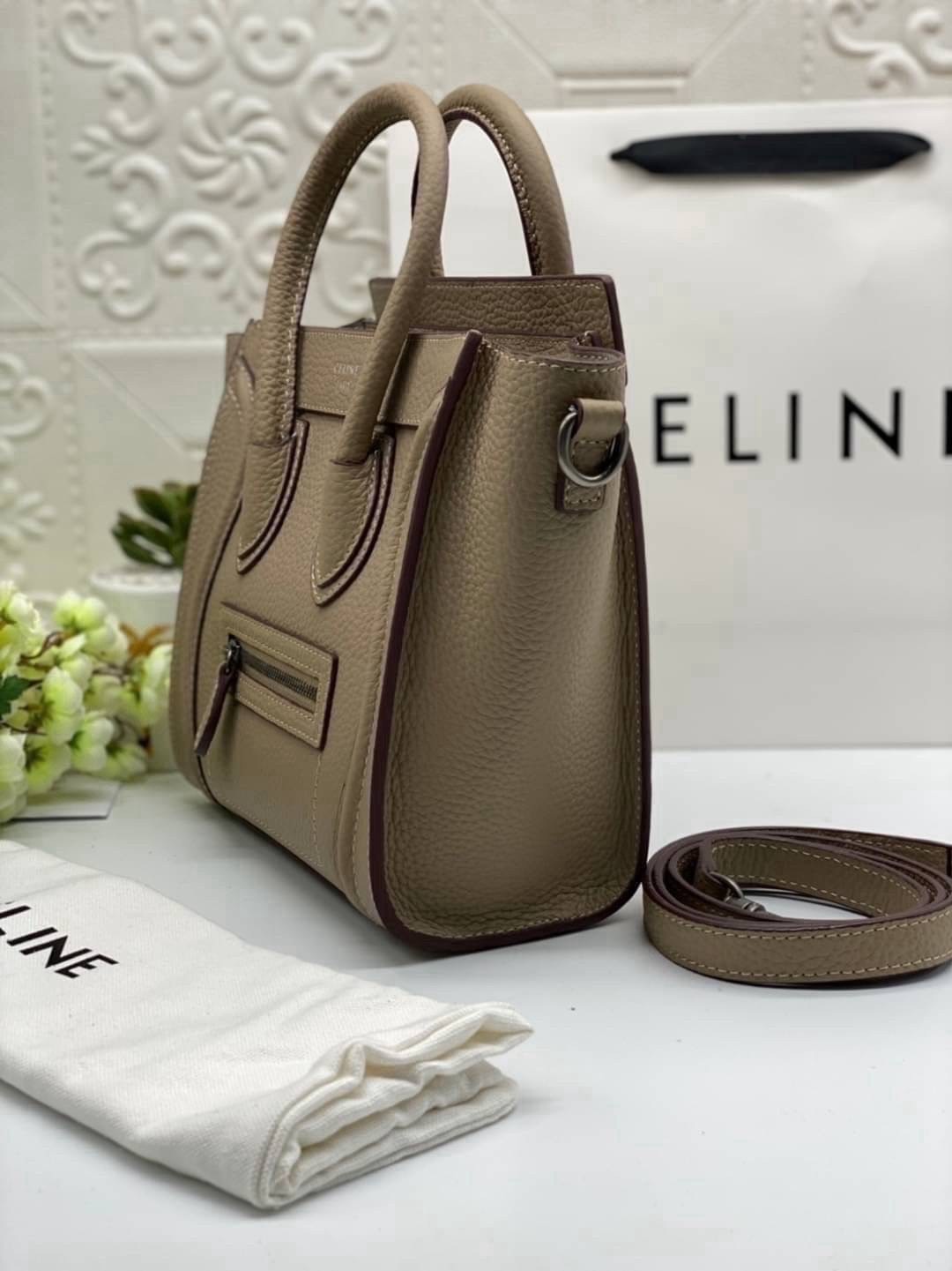 ORI หนังแท้ | Celine Luggage Tote Nano Bag20cm กระเป๋าสะพายทรงโท้ท ดีไซน์เป็นเอกลักษณ์ เรียบหรูดูแพง
