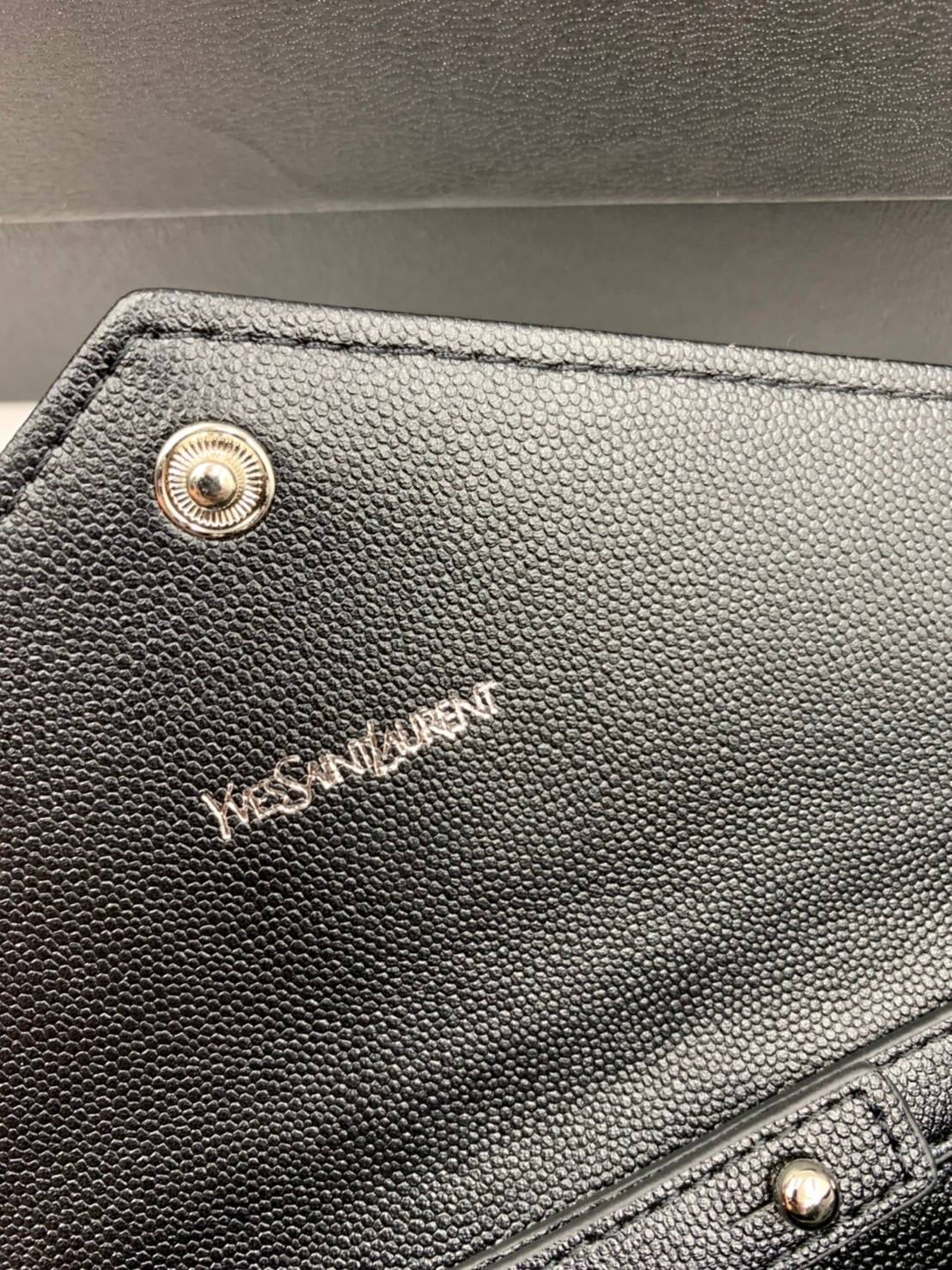 VIP GIFT 】หนังแท้ YSL WOC 9" Saint Laurent Chain Wallet Envelope Woc Monogram Black Leather Cross Body Bag กระเป๋าเงิน wallet on chain ที่มาพร้อมสายสะพายแบบโซ่ ขนาด 9” หนังวัวติดโลโก้ YSL มีทั้งอะไหล่เงิน ทอง และดำ ด้านในมีช่องซิป และช่องใส่การ์ด เรี