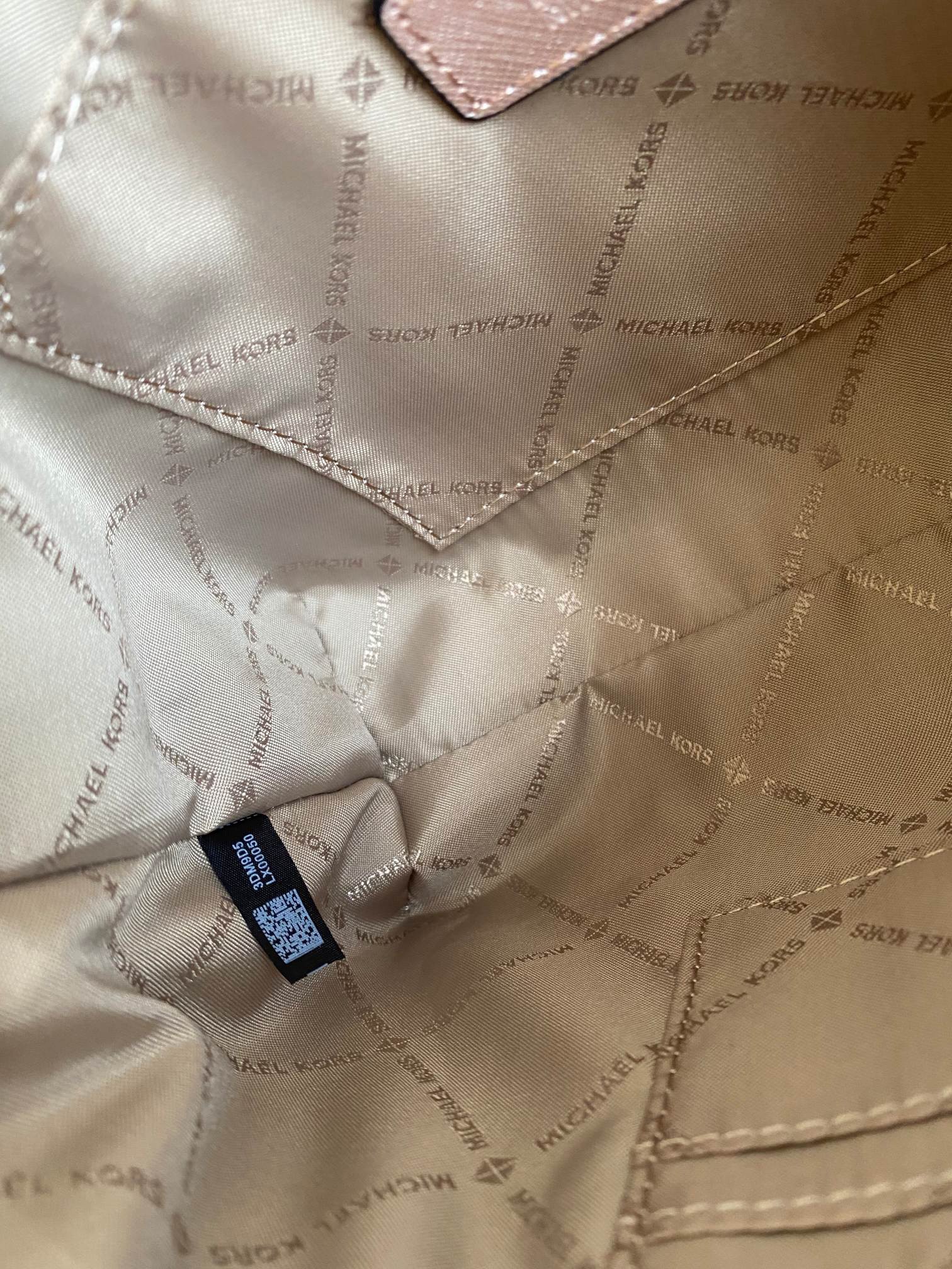 MICHEAL KORS SAFFIANO CROSSBODY BAG / MK Chain Pouchette Bag พร้อมส่ง 4 สี กระเป๋าสะพายข้าง ทรงสวย วัสดุหนัง SAFFIANO คุณภาพดี สวยอยู่ทรงแข็ง