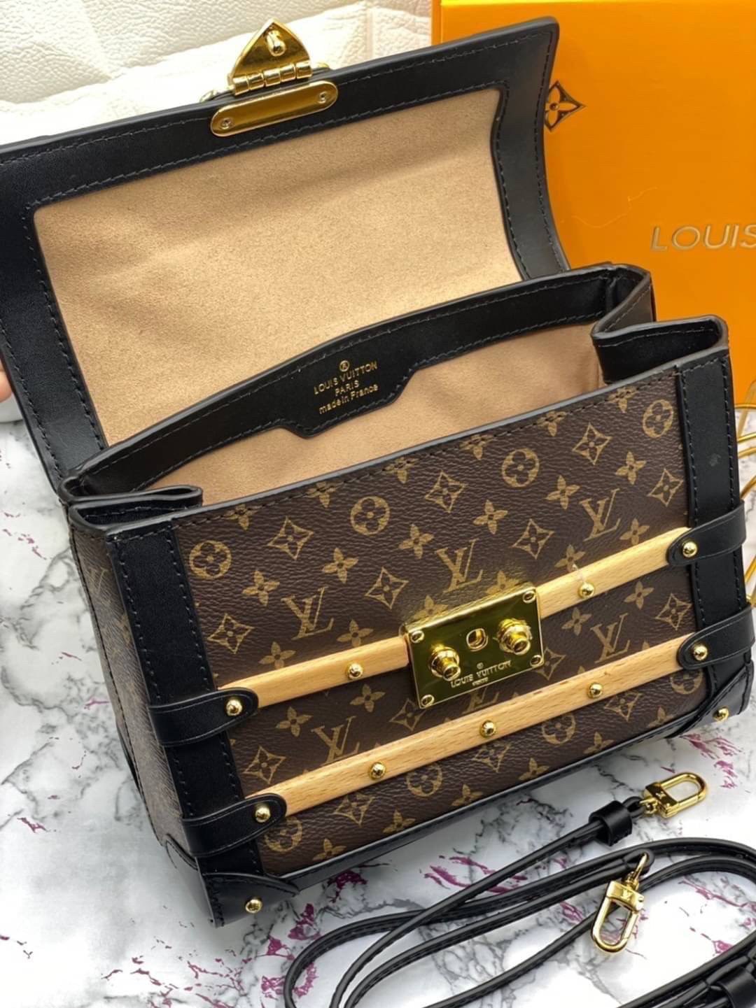 VIP 】หนังแท้ Louis Vuitton TRIANON PM พร้อมส่งที่ไทย งานสวยปังไหมไหว ใบจริงสวยมากกกก ได้สวยก่อนใคร ต้องจัดแล้วจ้า