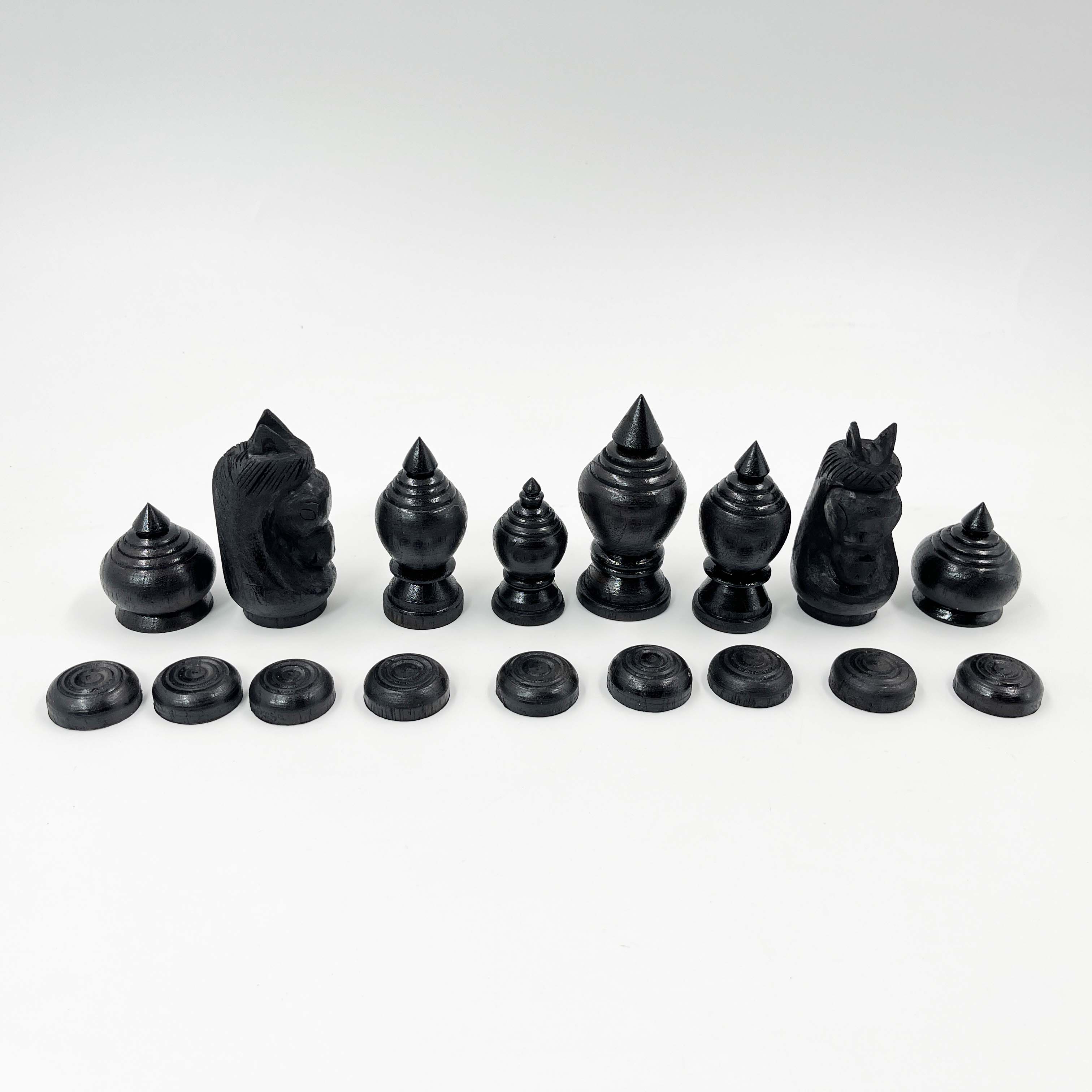 ชุดหมากรุกไทยตัวหมากชุดพยุหะคีรีพร้อมกระดานและกล่องไม้แบบหีบล็อค